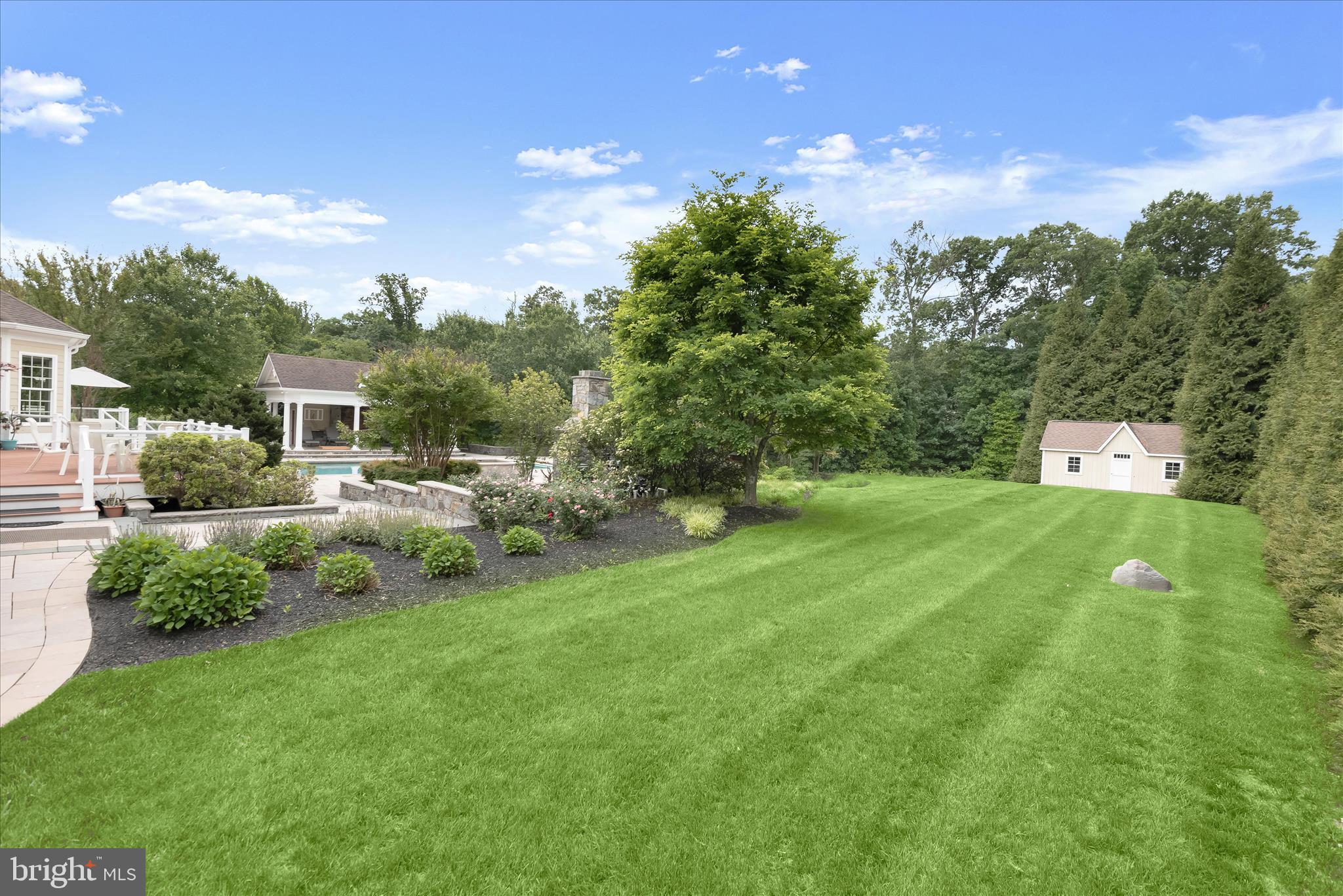 LONGMEADOW - Residential