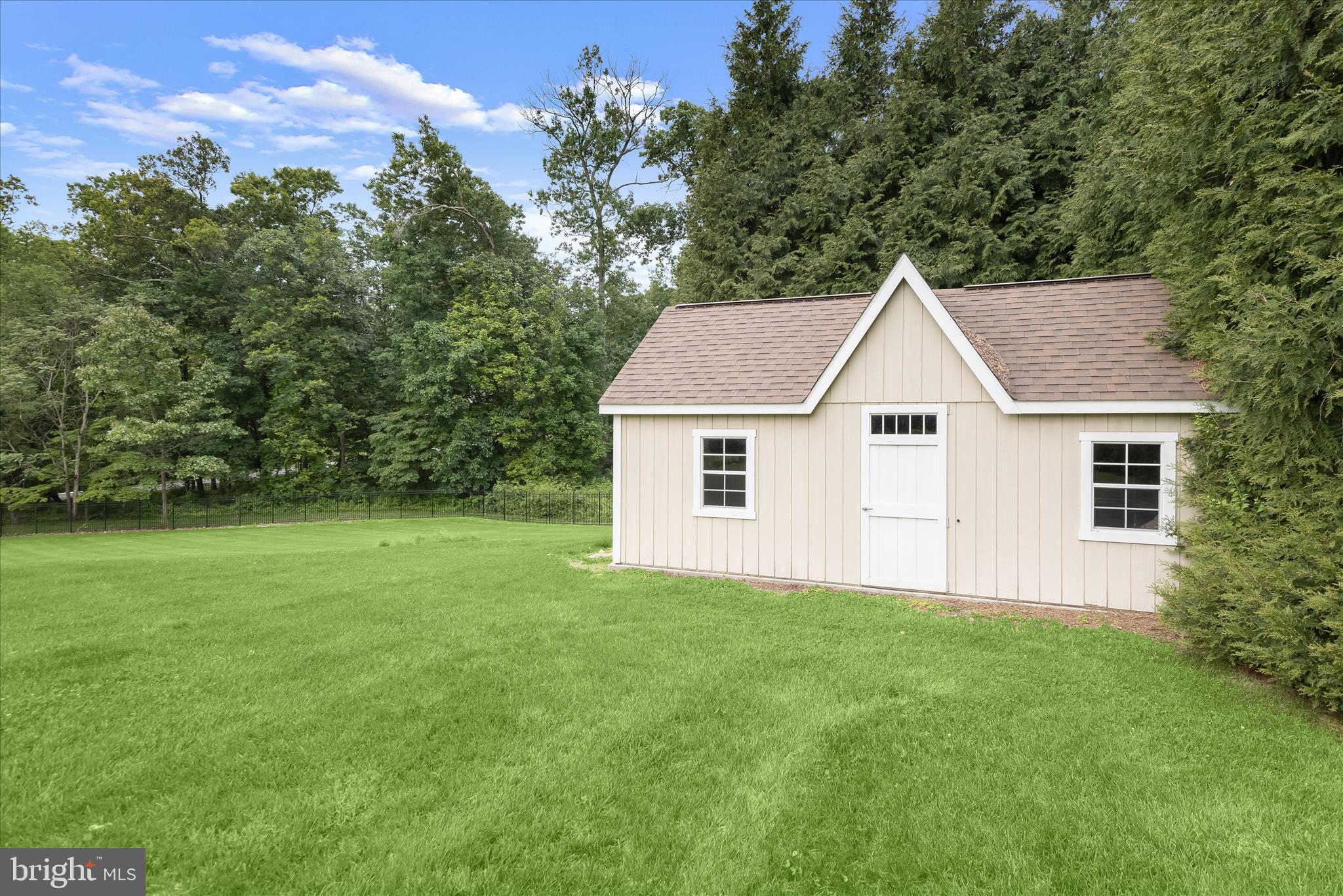 LONGMEADOW - Residential