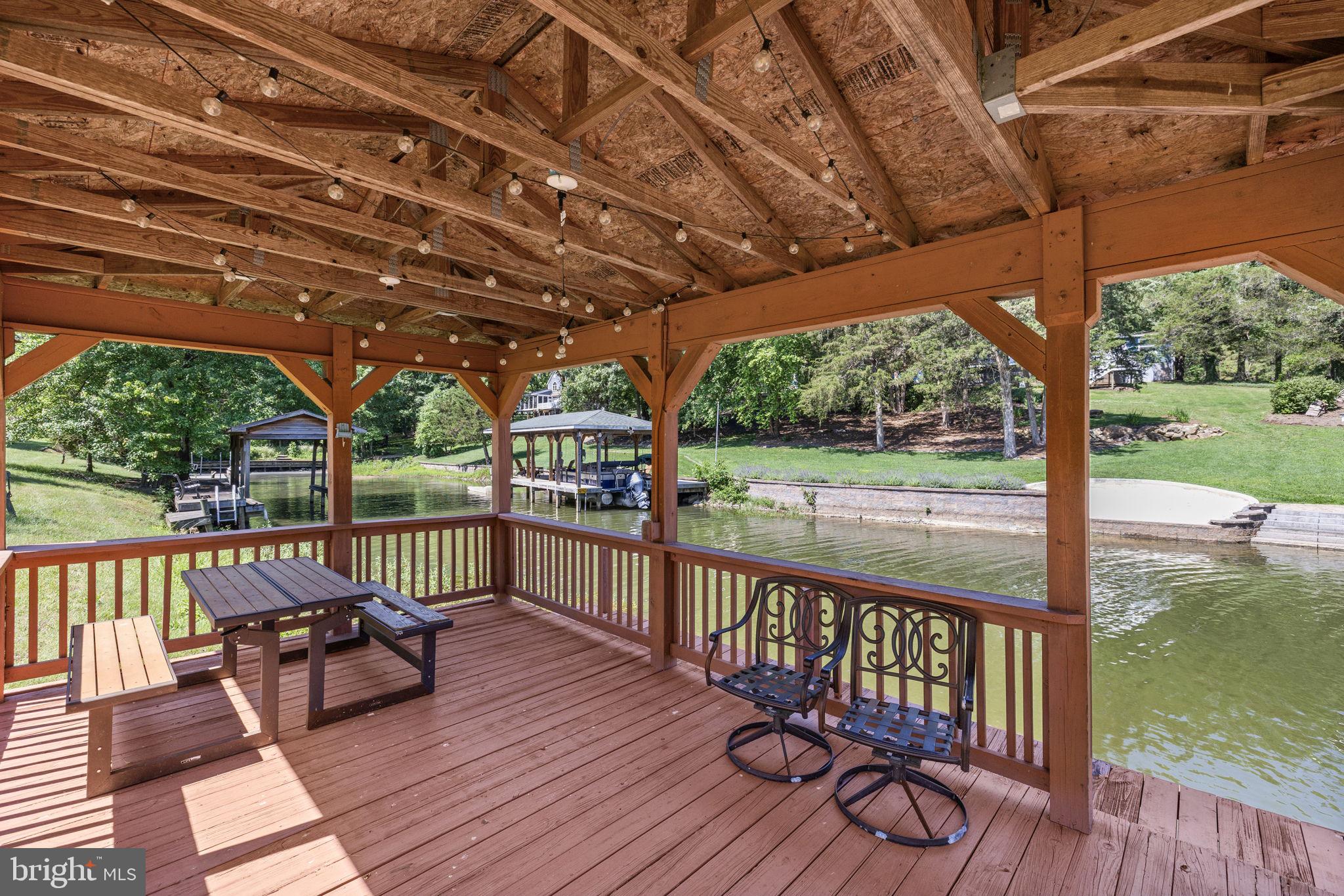 MORGAN I - Residential
