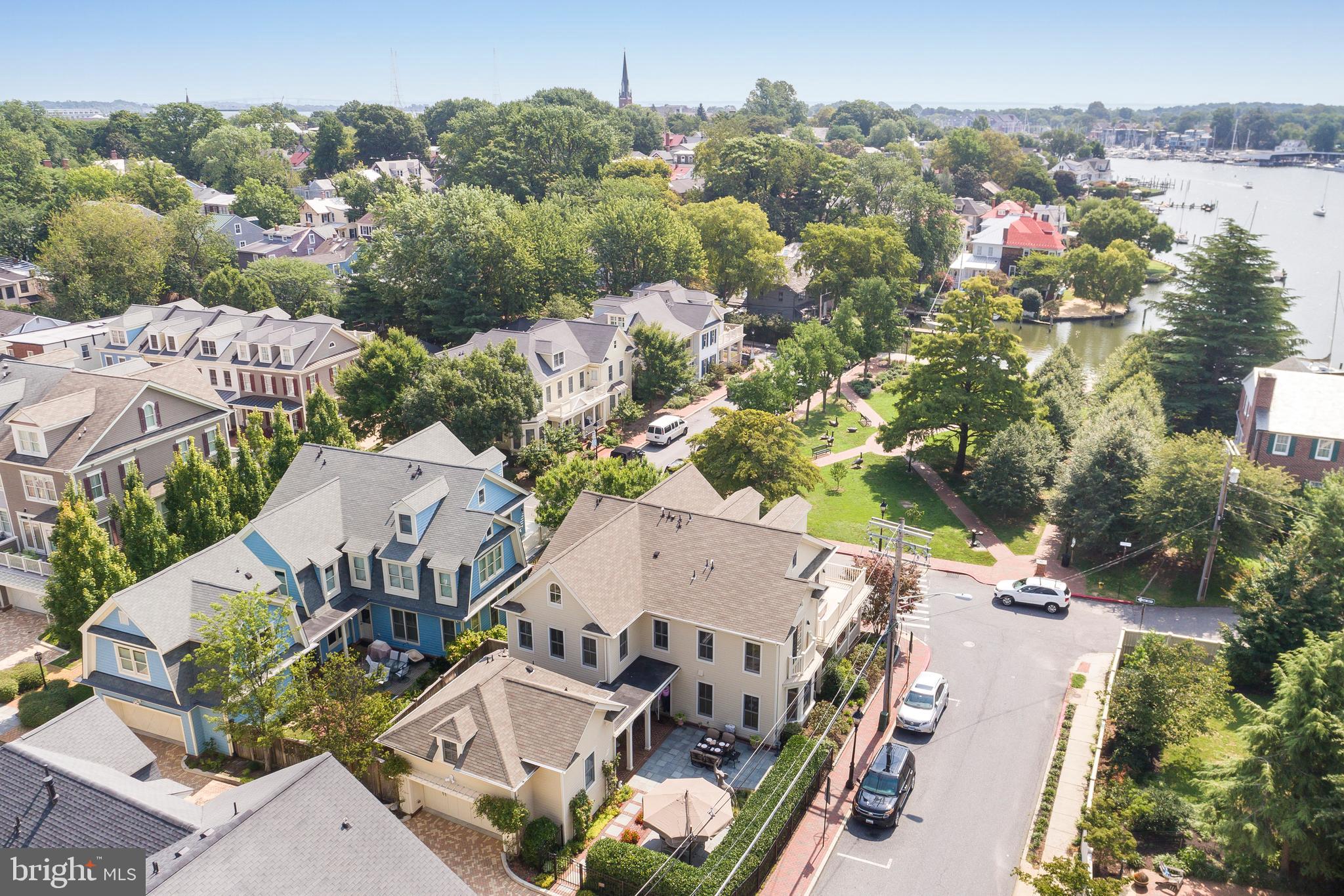 ACTONS LANDING CONDOS - Residential