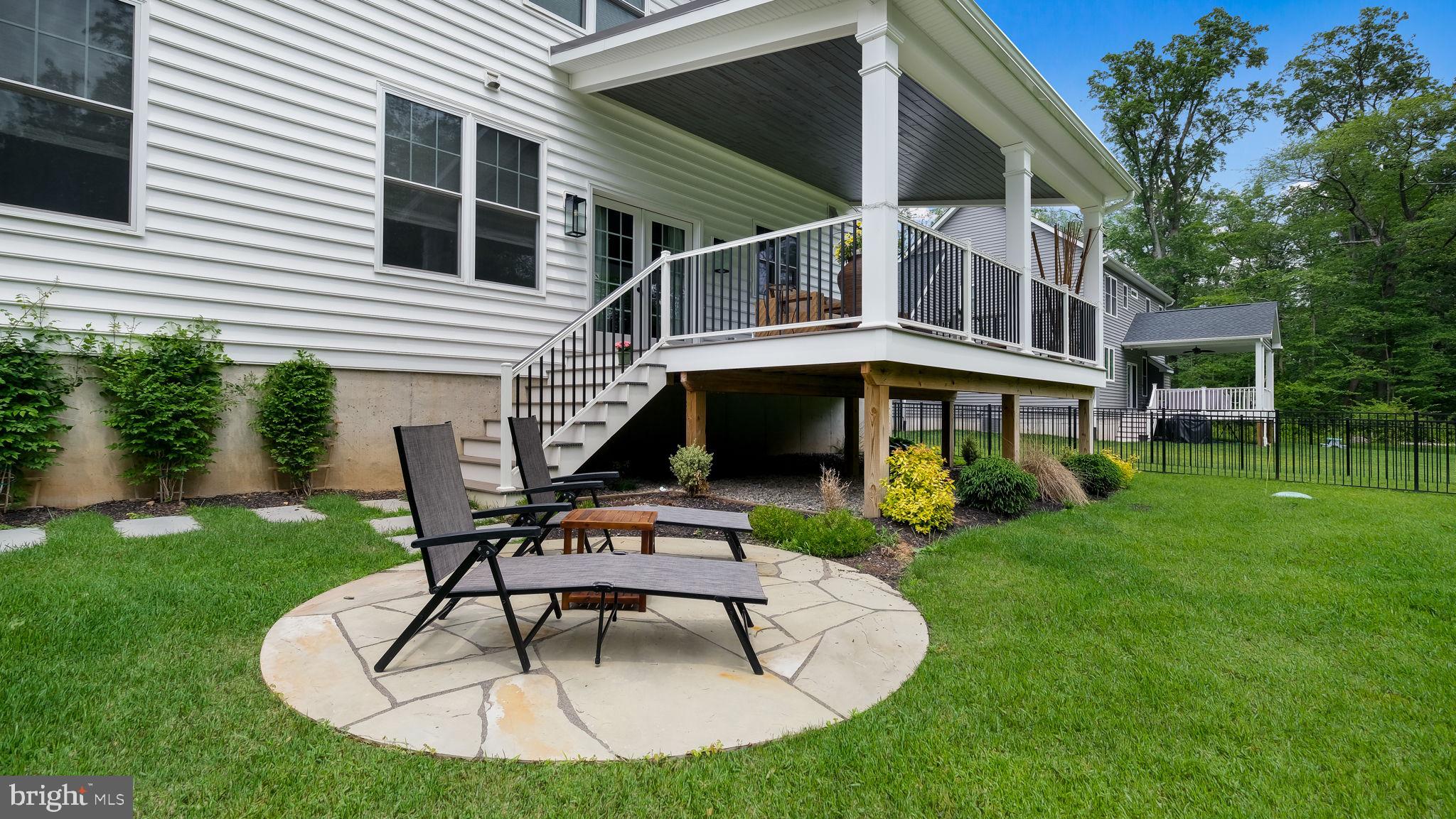 DOYLESTOWN WOODS - Residential