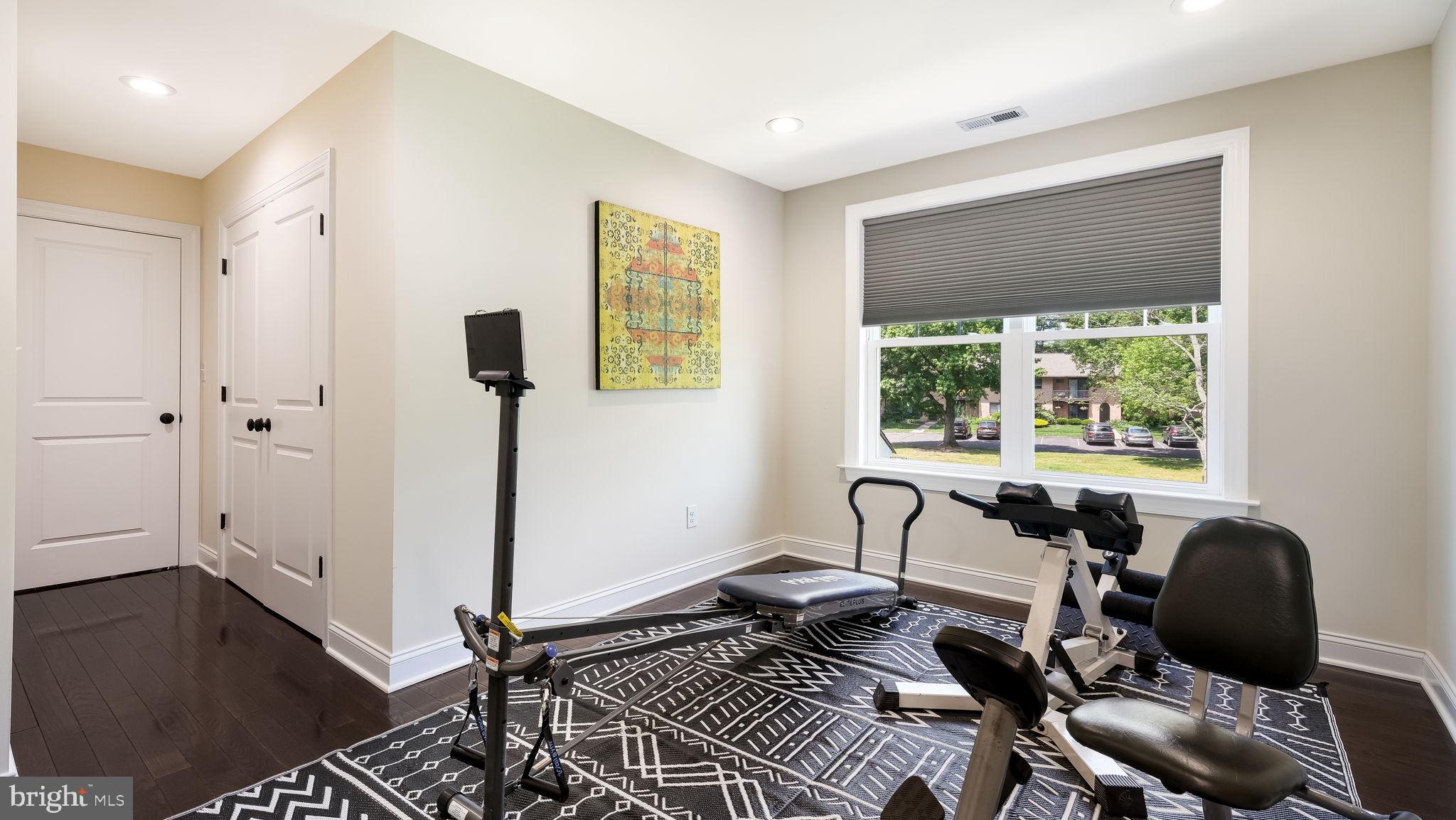 DOYLESTOWN WOODS - Residential