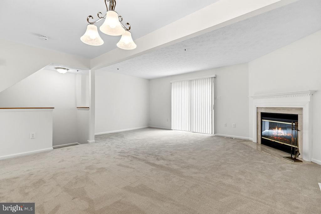 MINERAL SPRINGS VILL TH - Residential