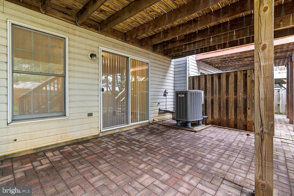 MINERAL SPRINGS VILL TH - Residential