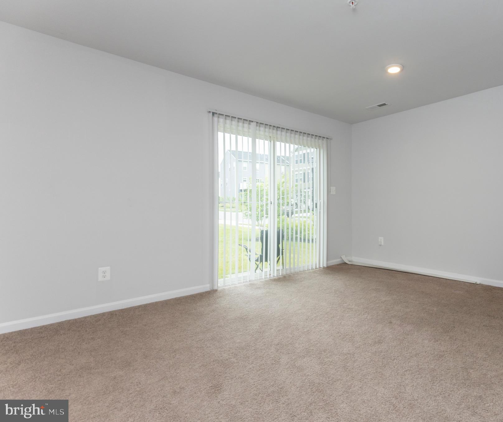 MEADE'S CROSSING - Residential