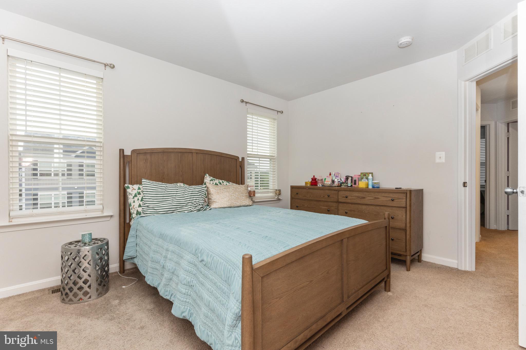 MEADE'S CROSSING - Residential