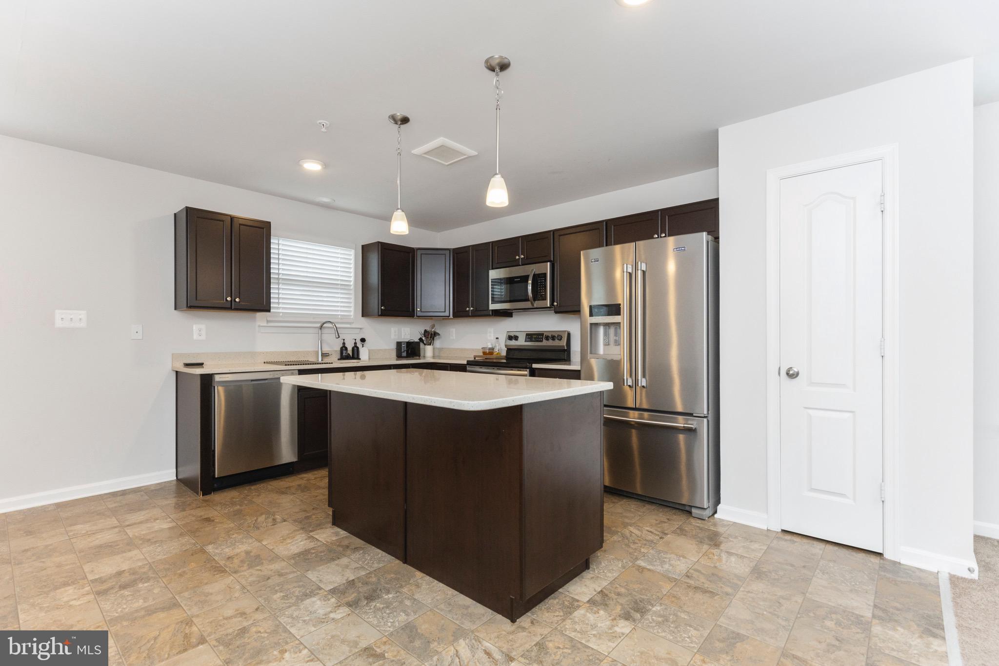 MEADE'S CROSSING - Residential