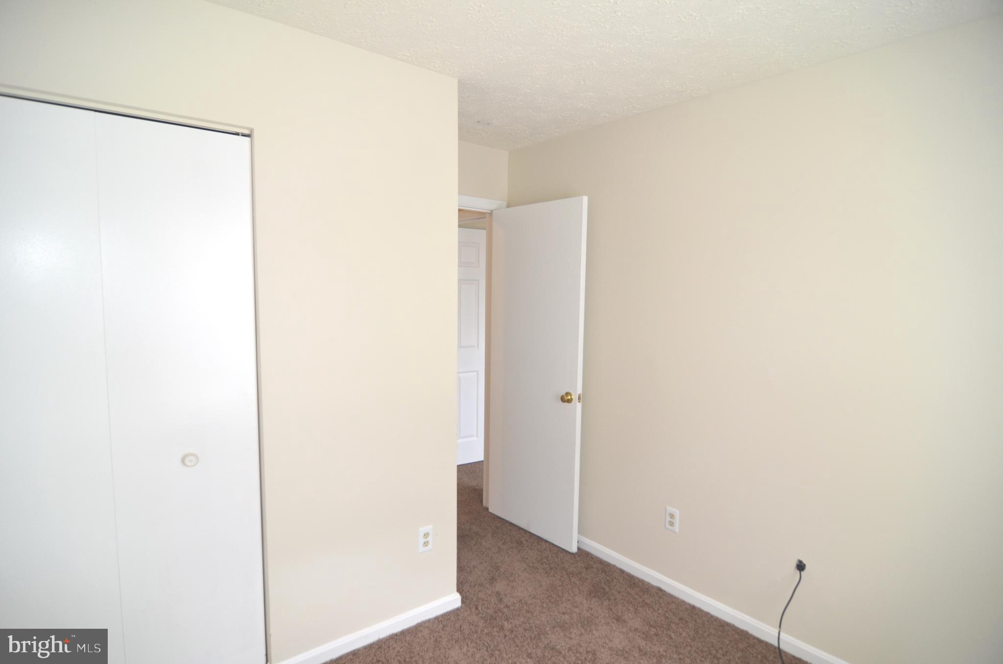 CARROLLS GREEN - Residential Lease