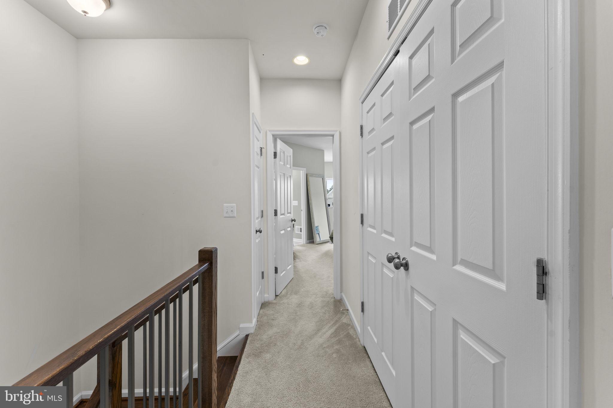 MAYFAIR - Residential