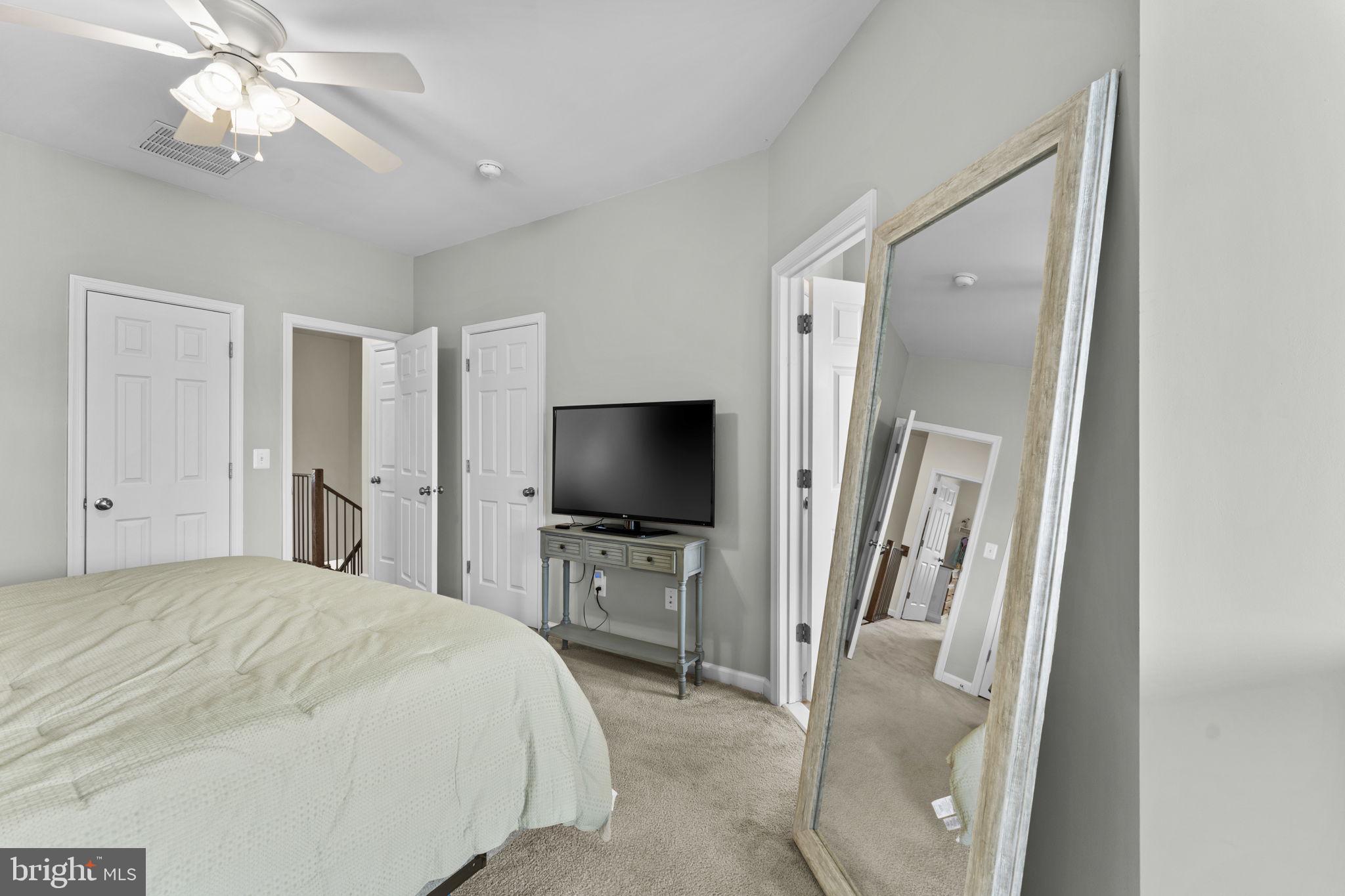 MAYFAIR - Residential