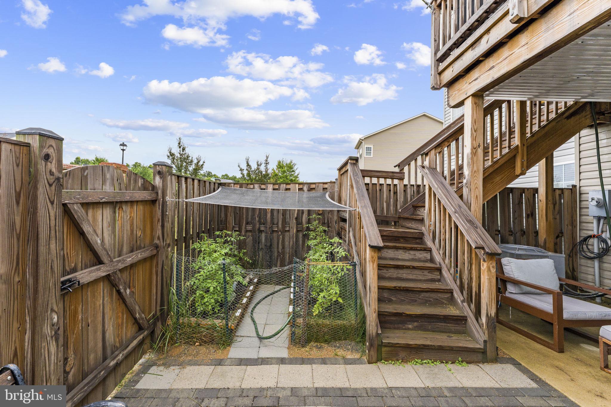 MAYFAIR - Residential
