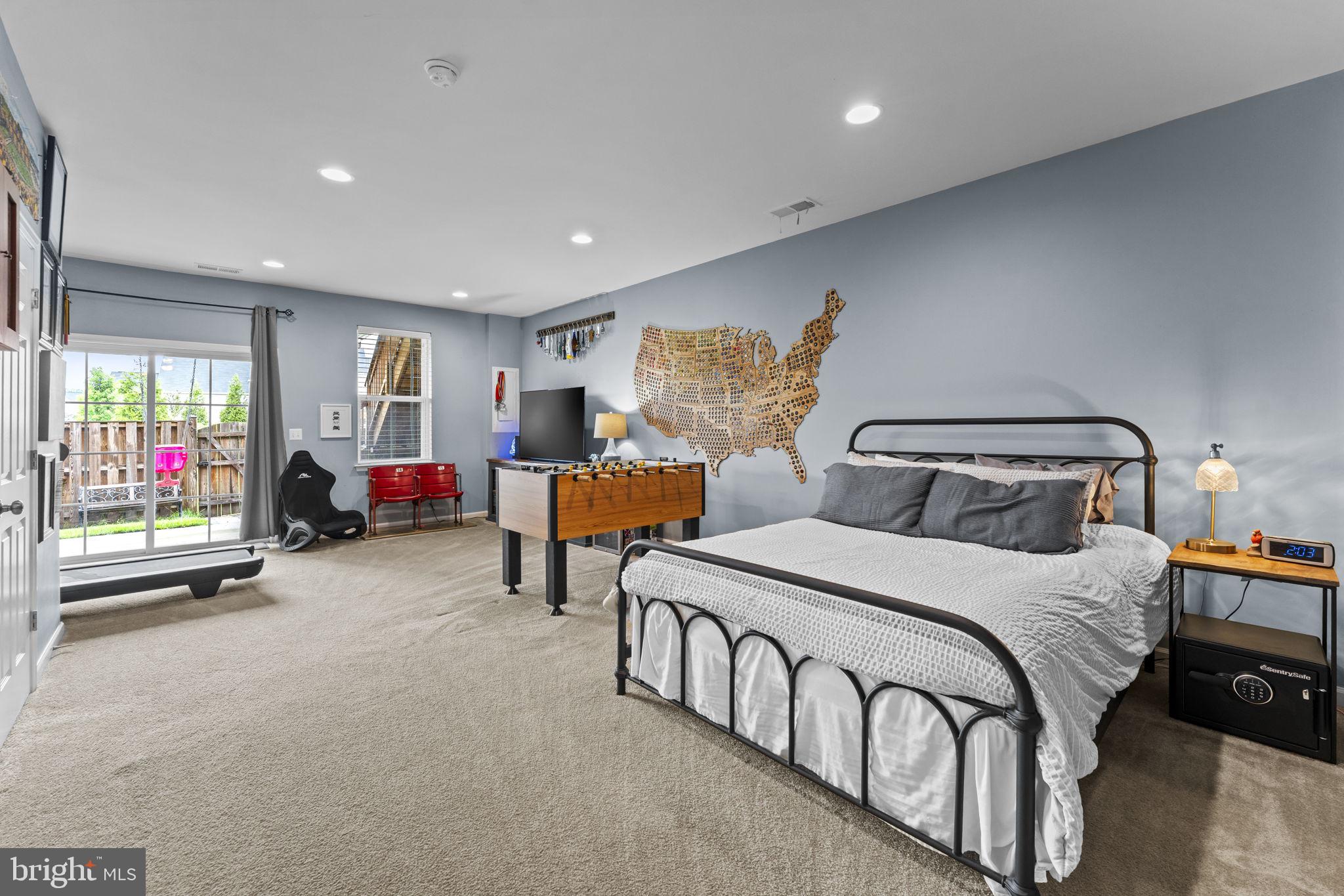 MAYFAIR - Residential
