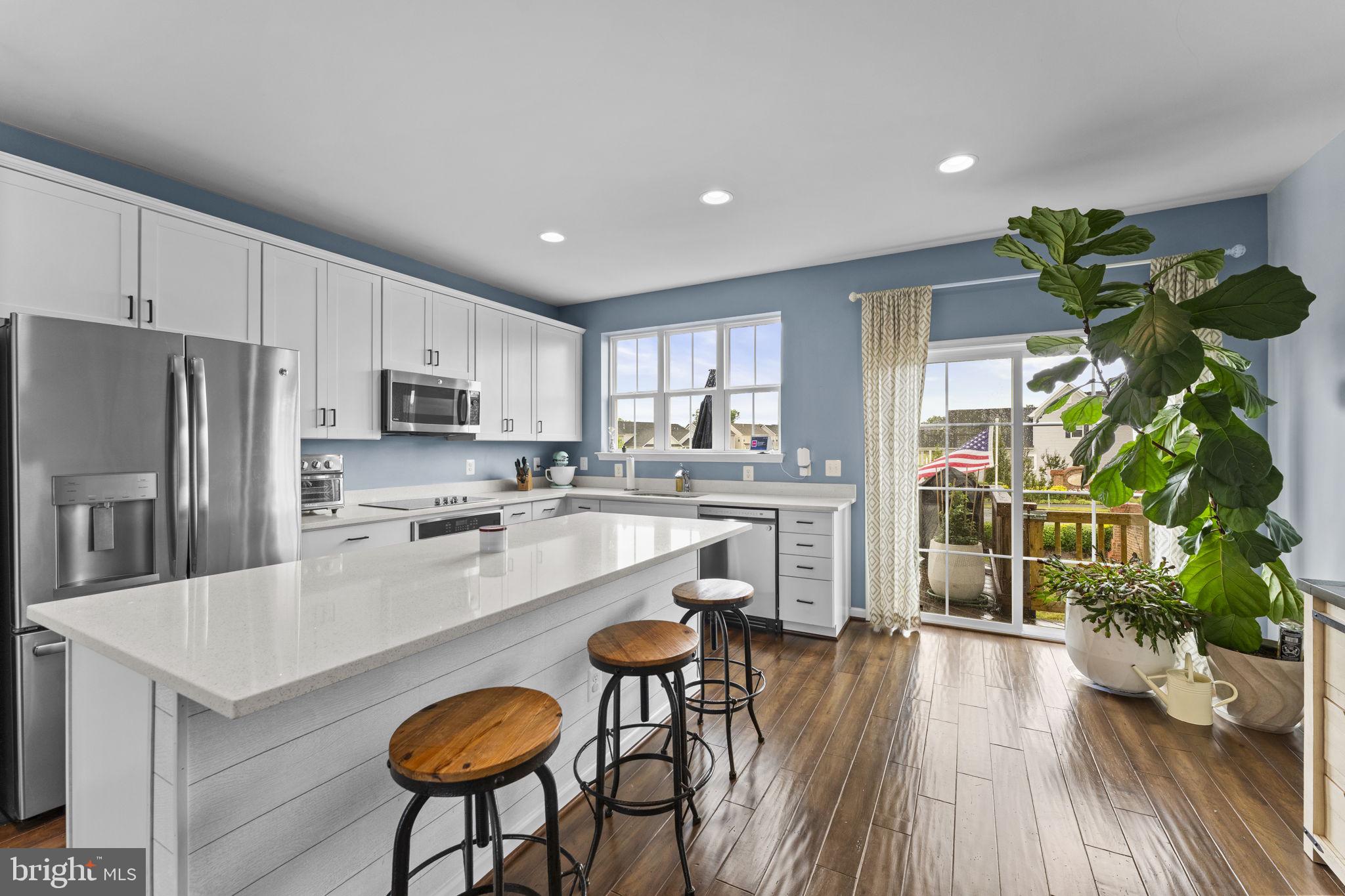 MAYFAIR - Residential
