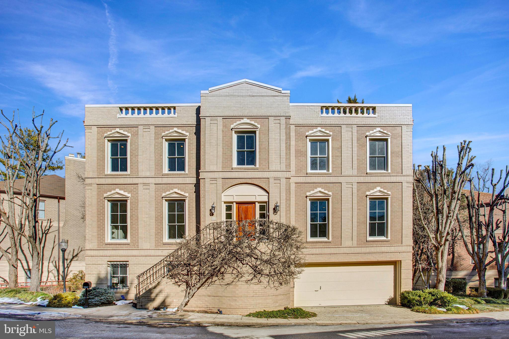 BERKLEY - Residential