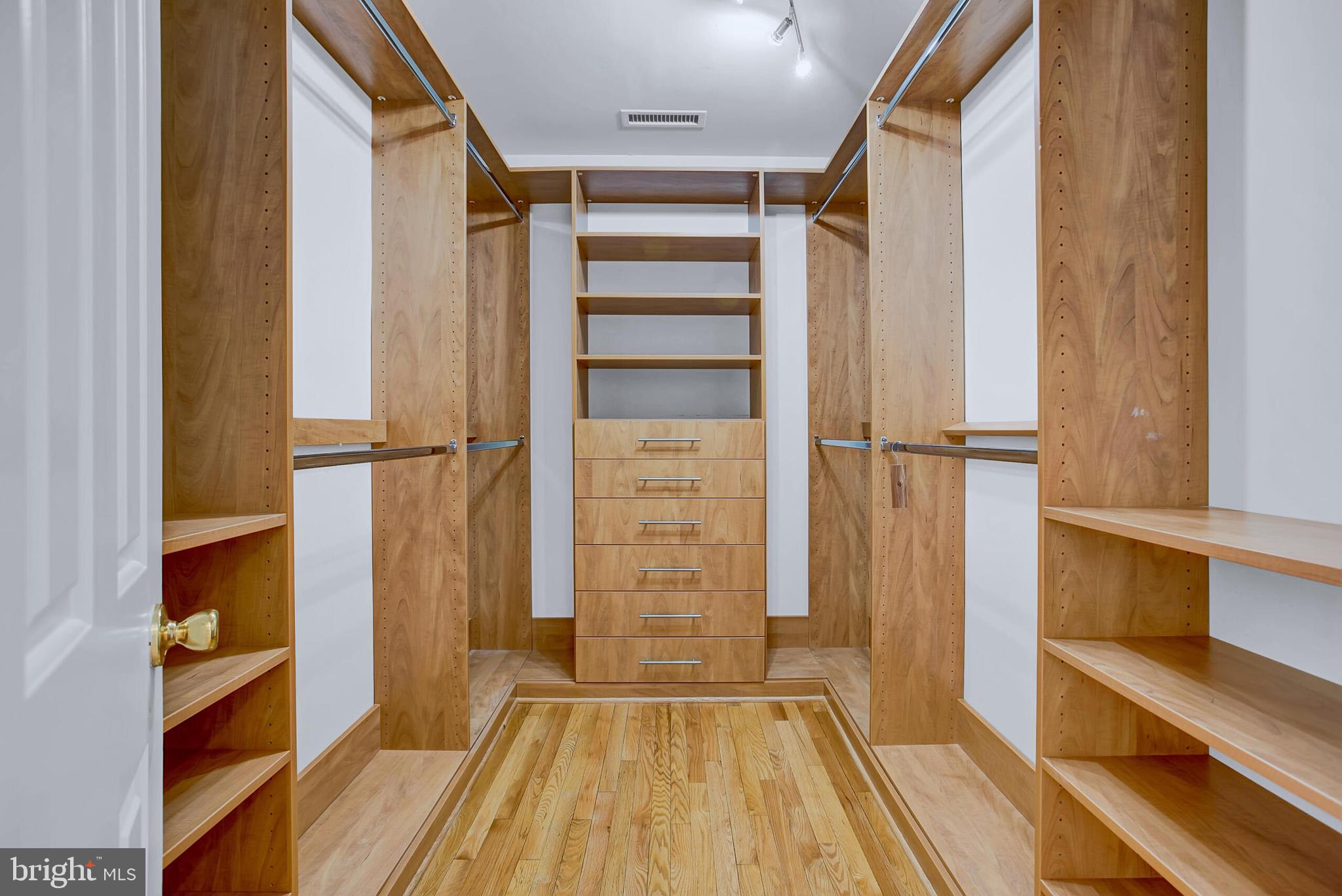 BERKLEY - Residential