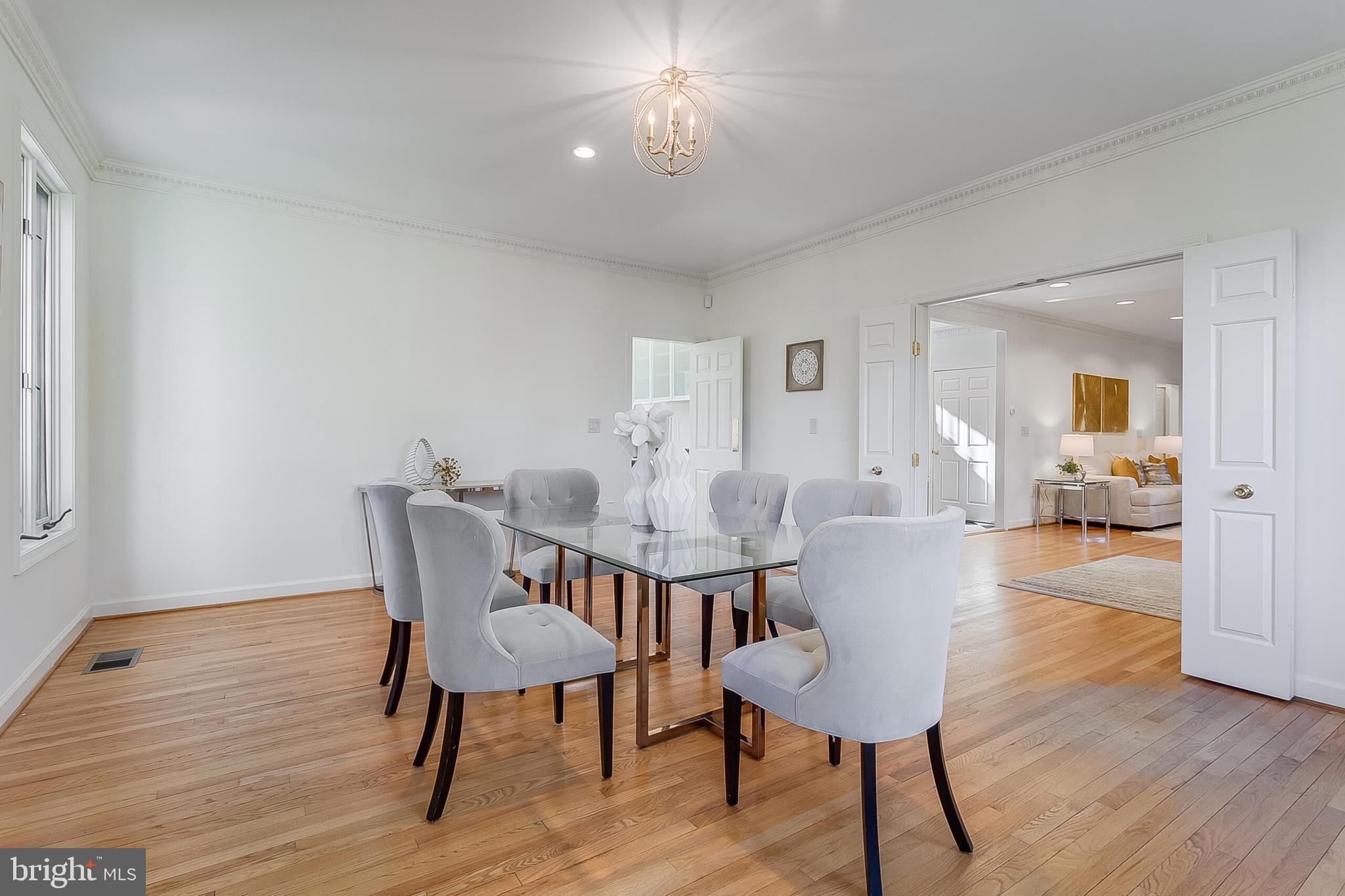 BERKLEY - Residential