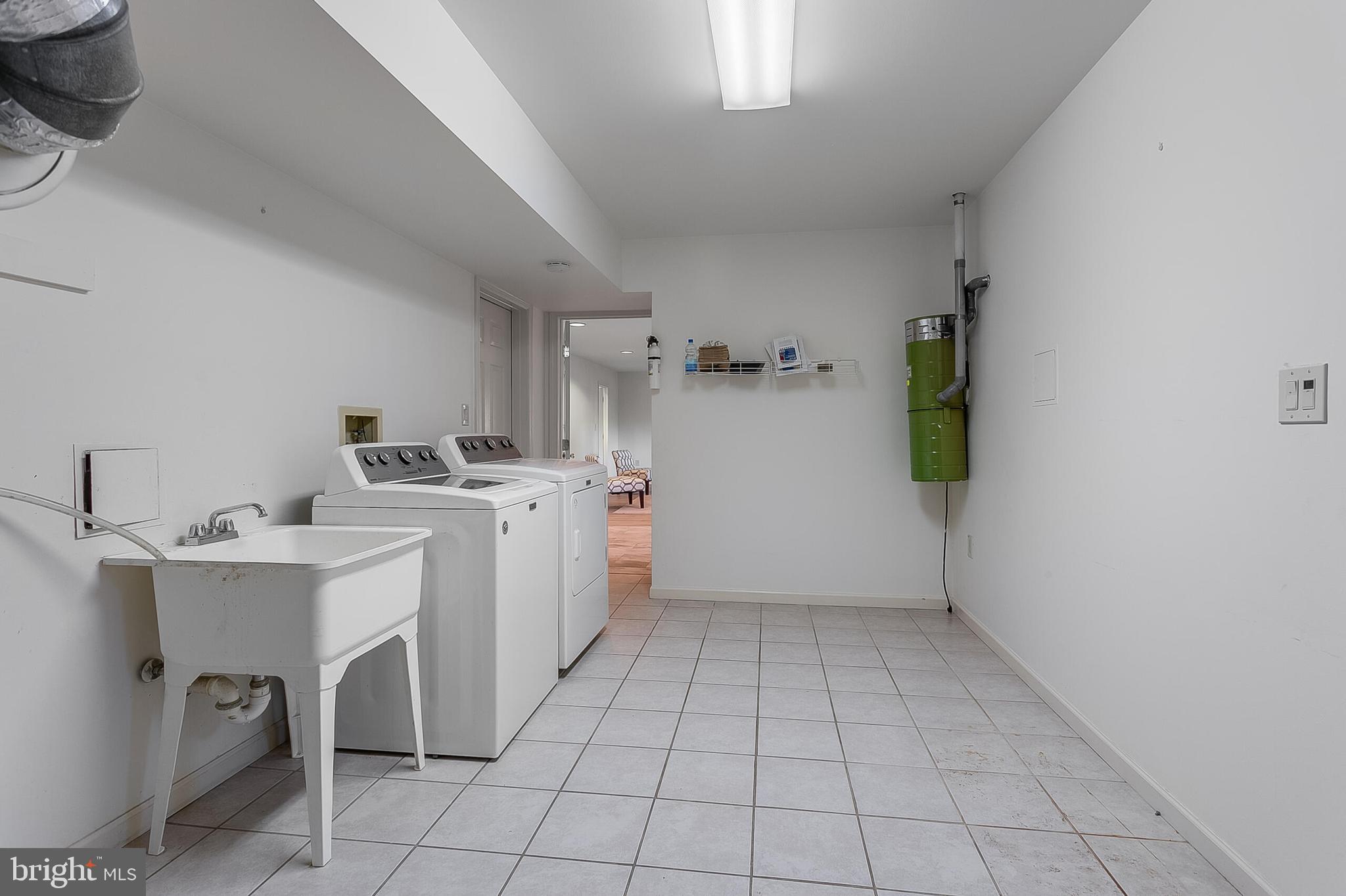 BERKLEY - Residential