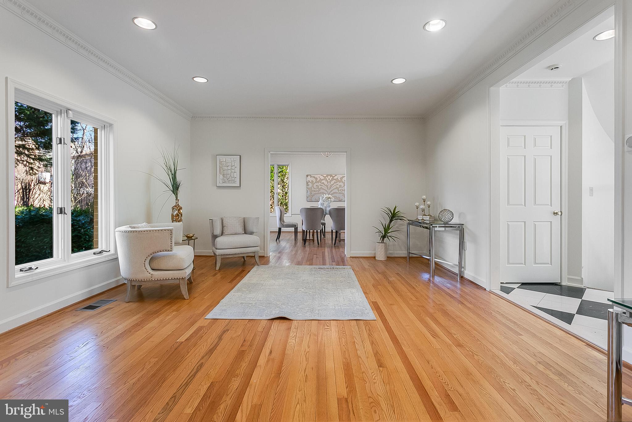 BERKLEY - Residential
