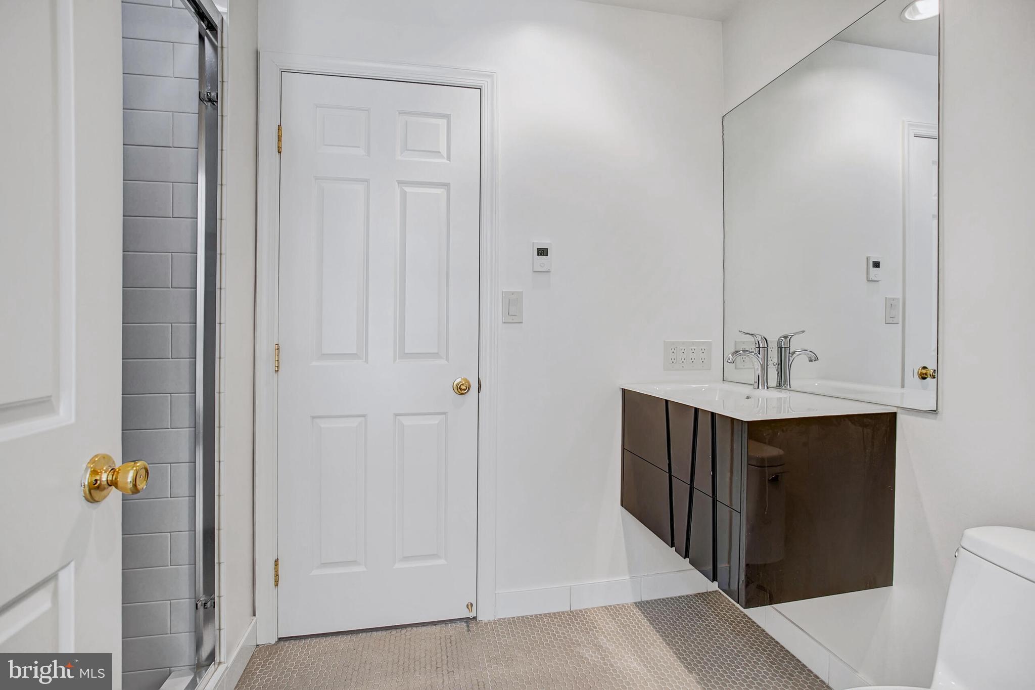 BERKLEY - Residential