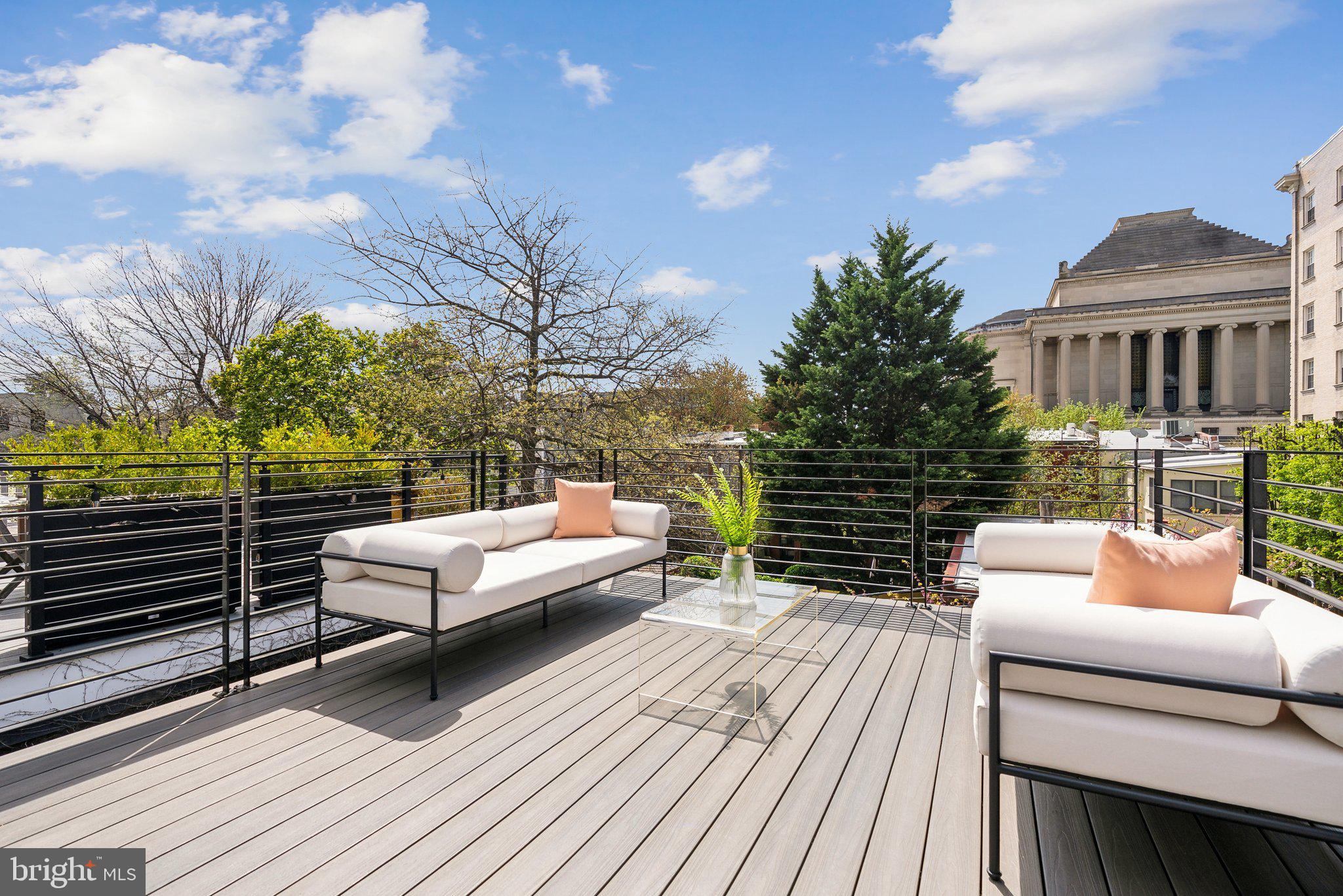 DUPONT CIRCLE - Residential