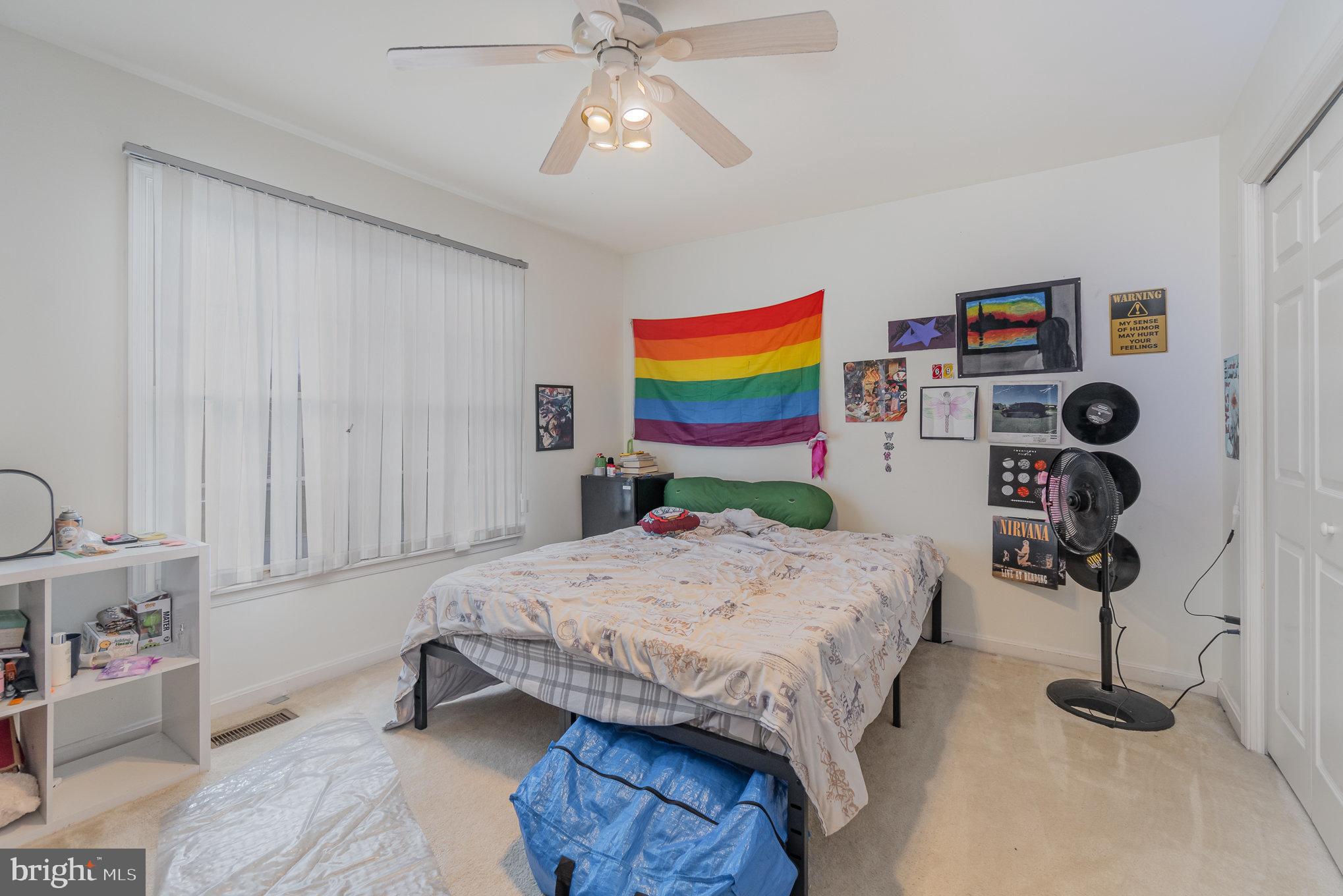 ROLLING HILLS ESTATES - Residential