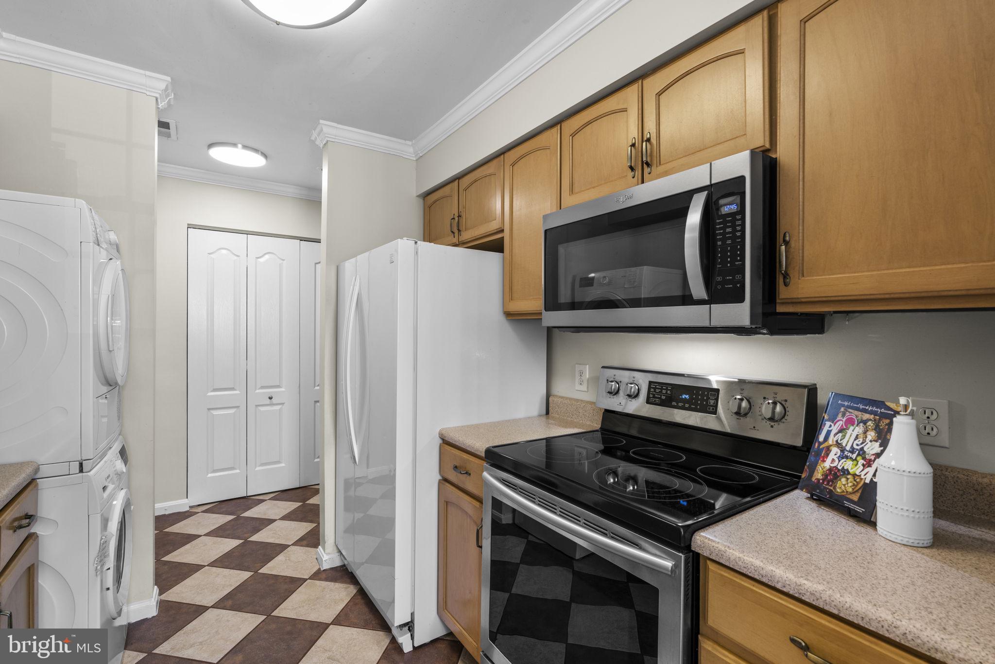 MONTGOMERY RUN - Residential