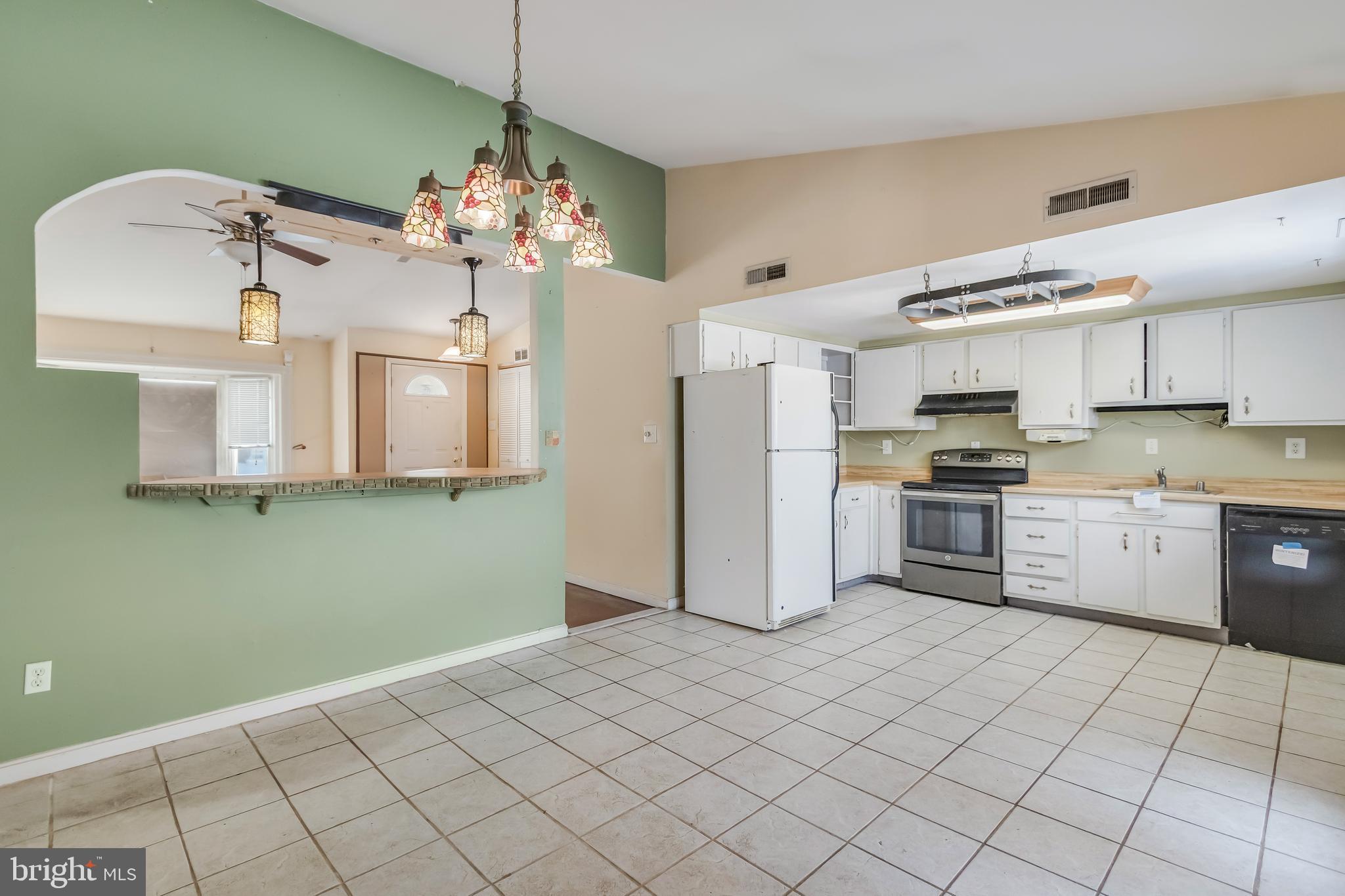 POINTER RIDGE AT COLLINGTON - Residential