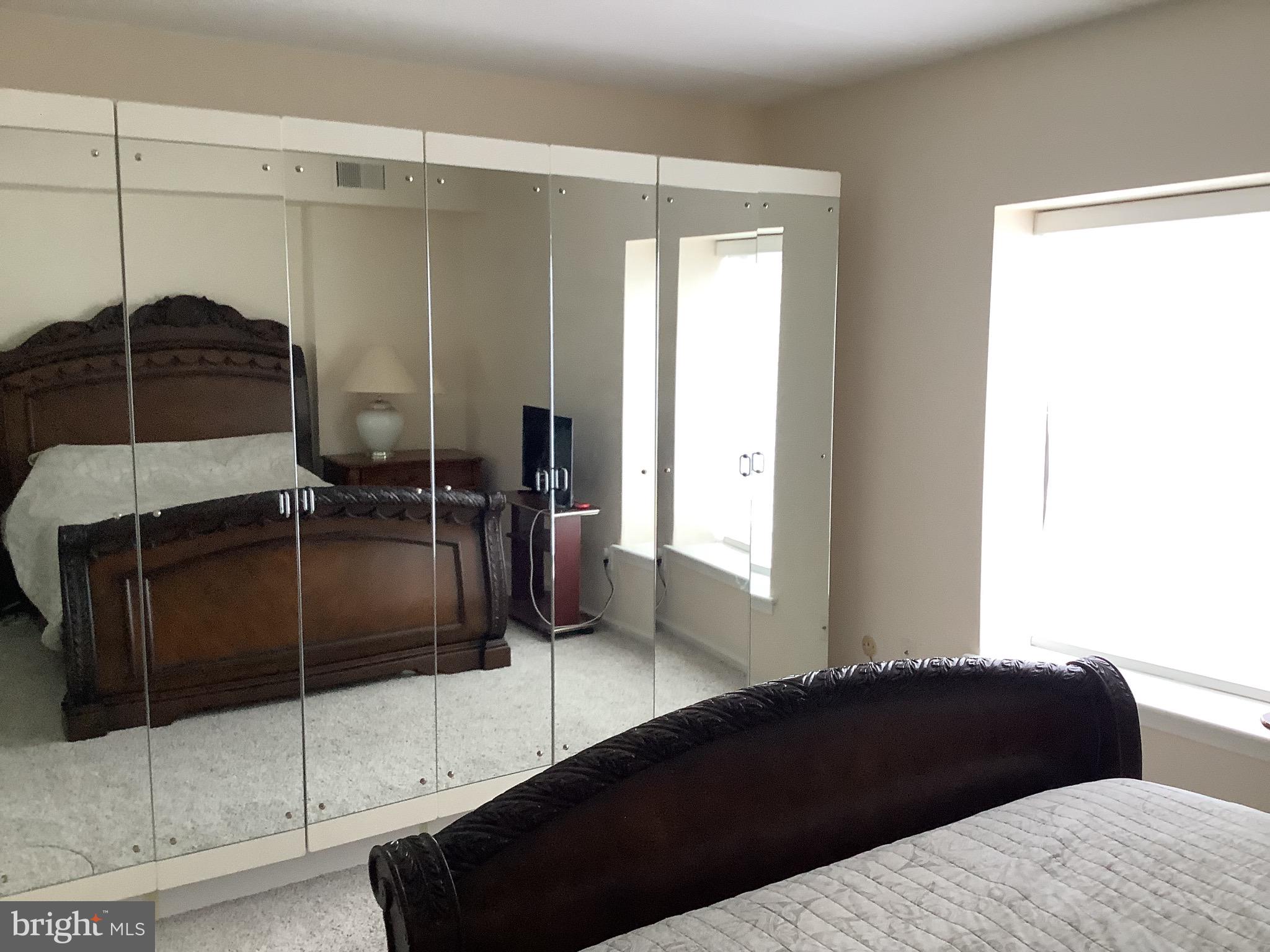 SUMMIT RIDGE - Residential