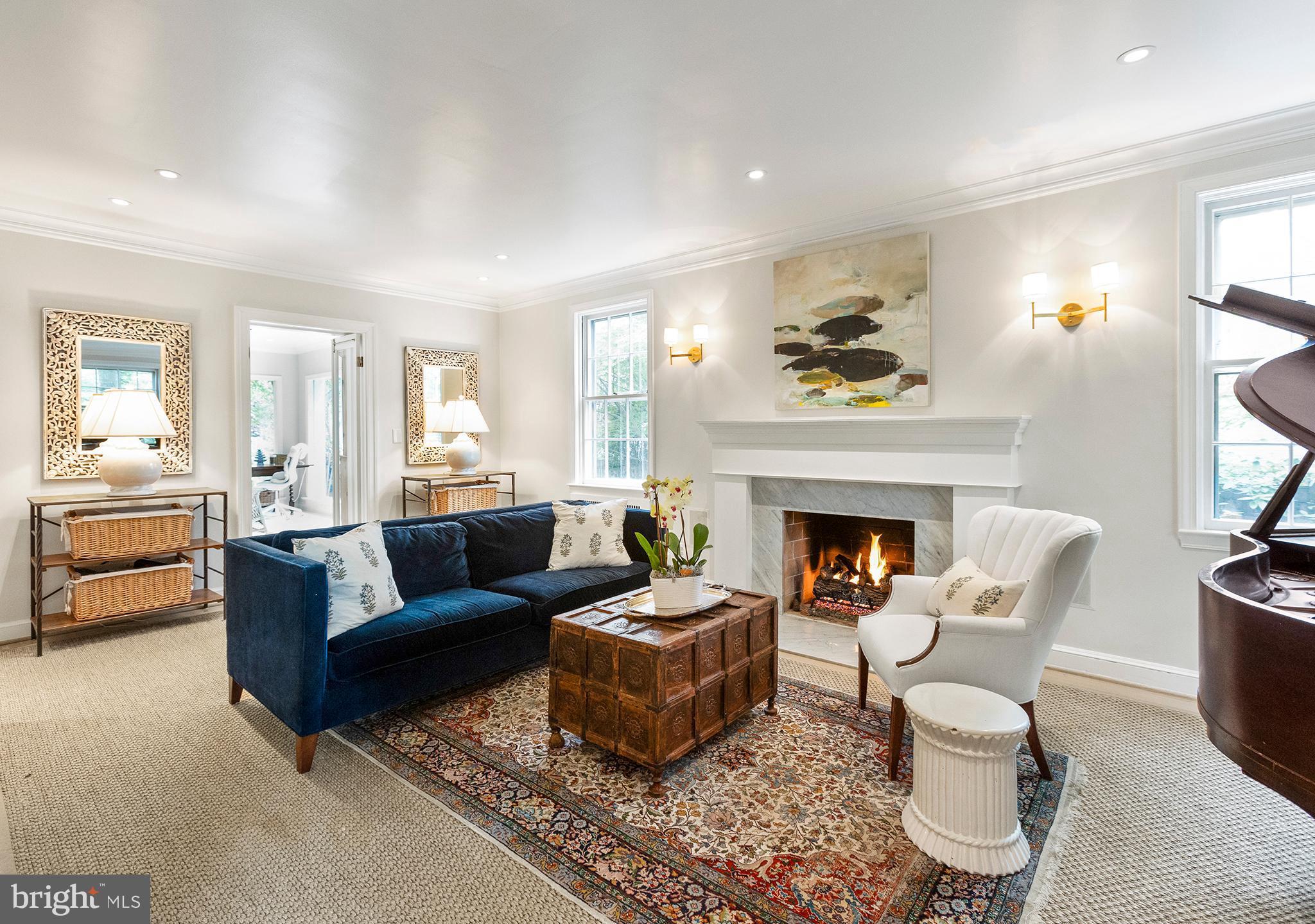 CHEVY CHASE - Residential