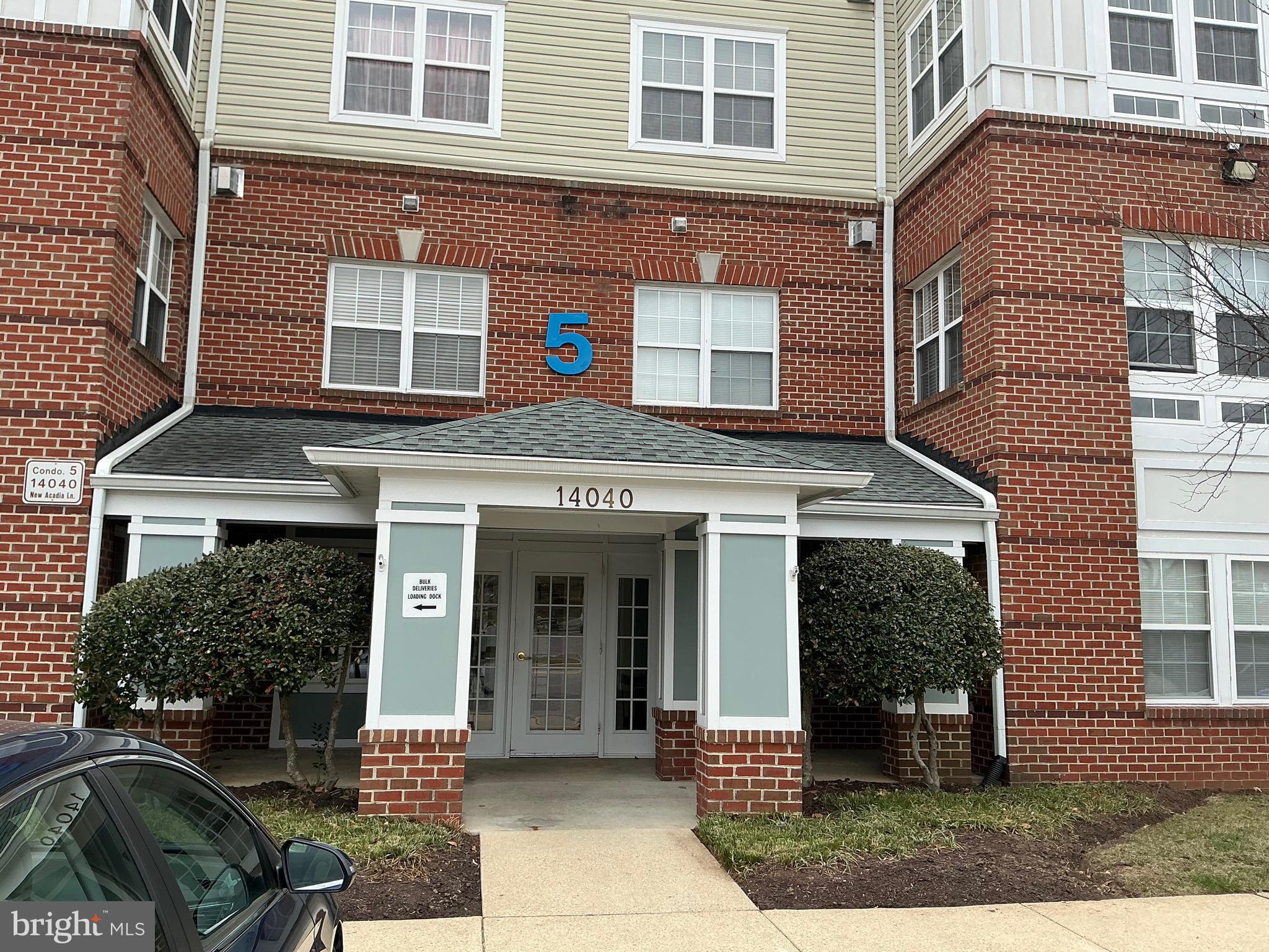 Inviting 1-Level Condo in Upper Marlboro
Welcome to this beautifully renovated and spacious 1-level condo offering over 1,000 sq. ft. of comfortable living space. Featuring 1 bedroom, 1 bathroom, and a versatile den, this home is perfect for those seeking style, convenience, and resort-style amenities.

Key Features:
Renovated kitchen with modern finishes and ample cabinet space
Luxury vinyl plank flooring throughout for a sleek, contemporary feel
Spacious living area ideal for relaxing or entertaining
Den perfect for a home office, guest space, or reading room
Updated bathroom with stylish finishes
In-unit washer and dryer
Assigned parking
Wonderfully maintained and move-in ready

Community Amenities:
Clubhouse with indoor and outdoor pools
Exercise/fitness room
Theater room
Library and resource center
Close to restaurants, shopping, and entertainment

This home offers an inviting and comfortable atmosphere, blending modern renovations with generous space and exceptional community amenities—perfect for relaxed, low-maintenance living.