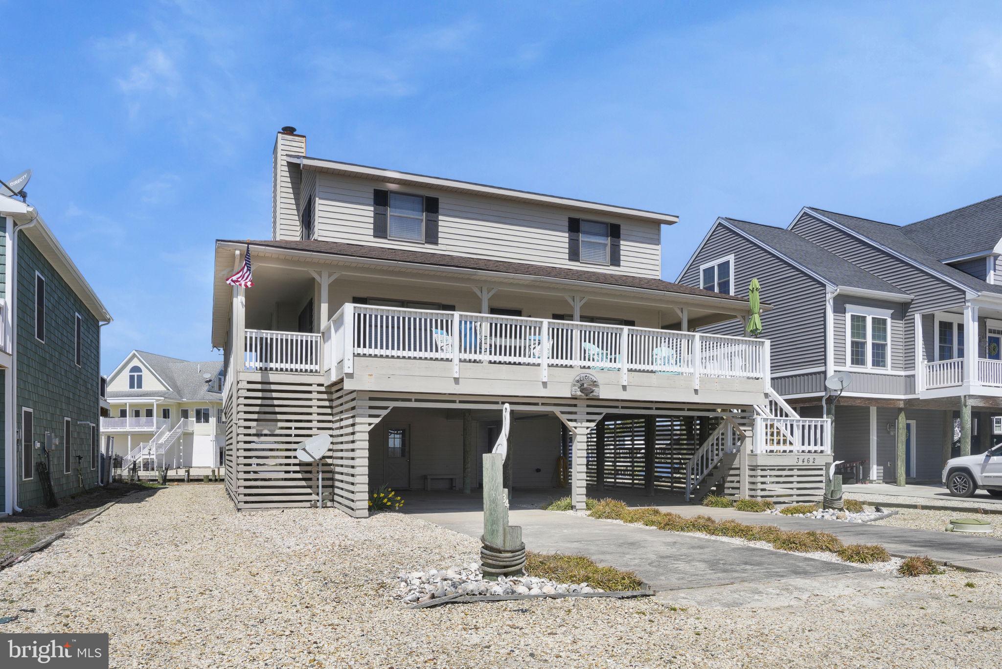 CAPTAIN'S COVE - Residential