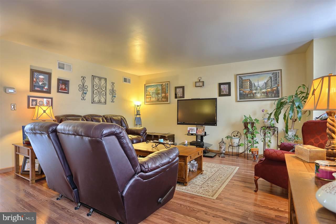 FOREST GLEN - Residential