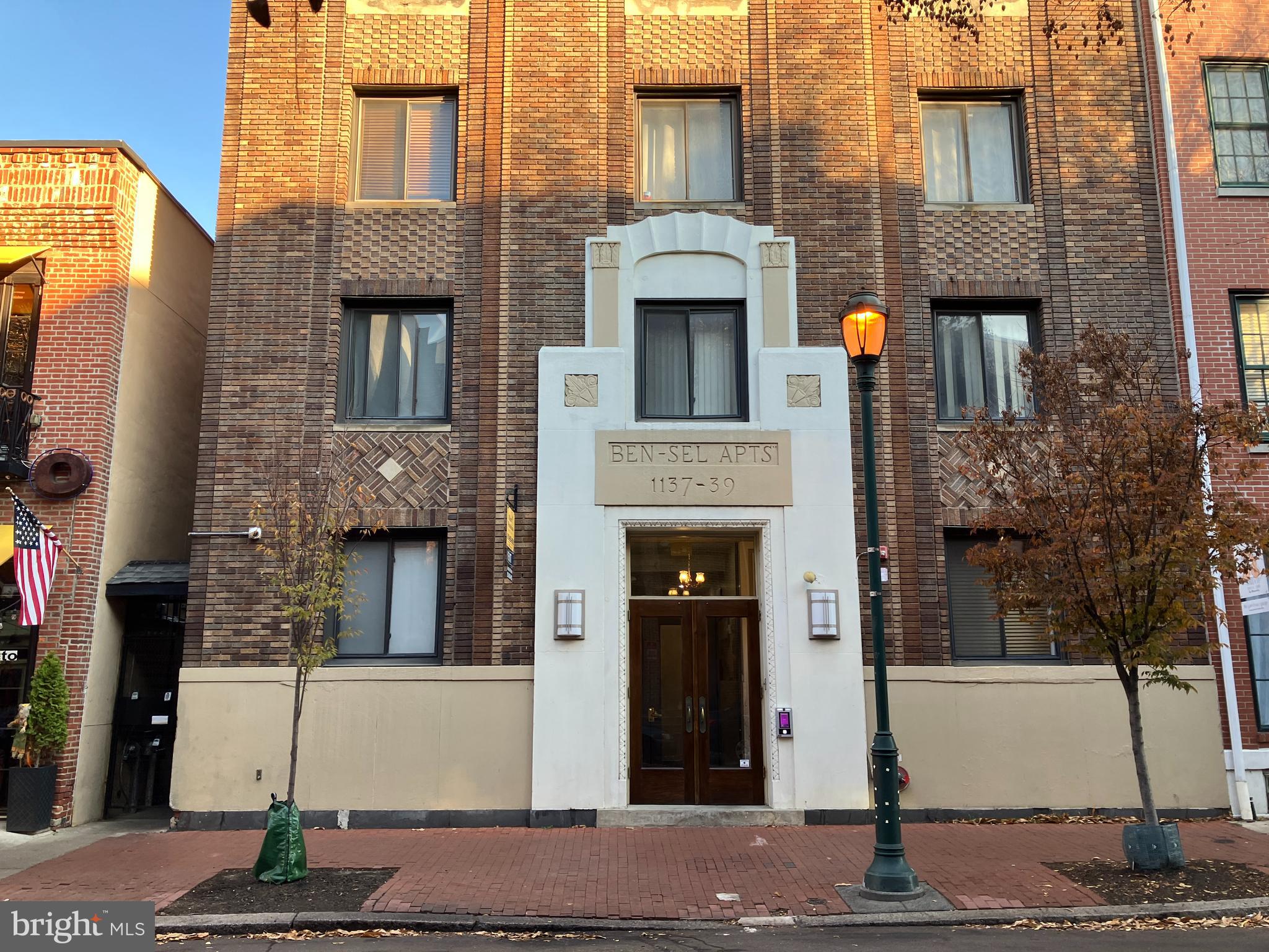 WASHINGTON SQ WEST - Residential Lease