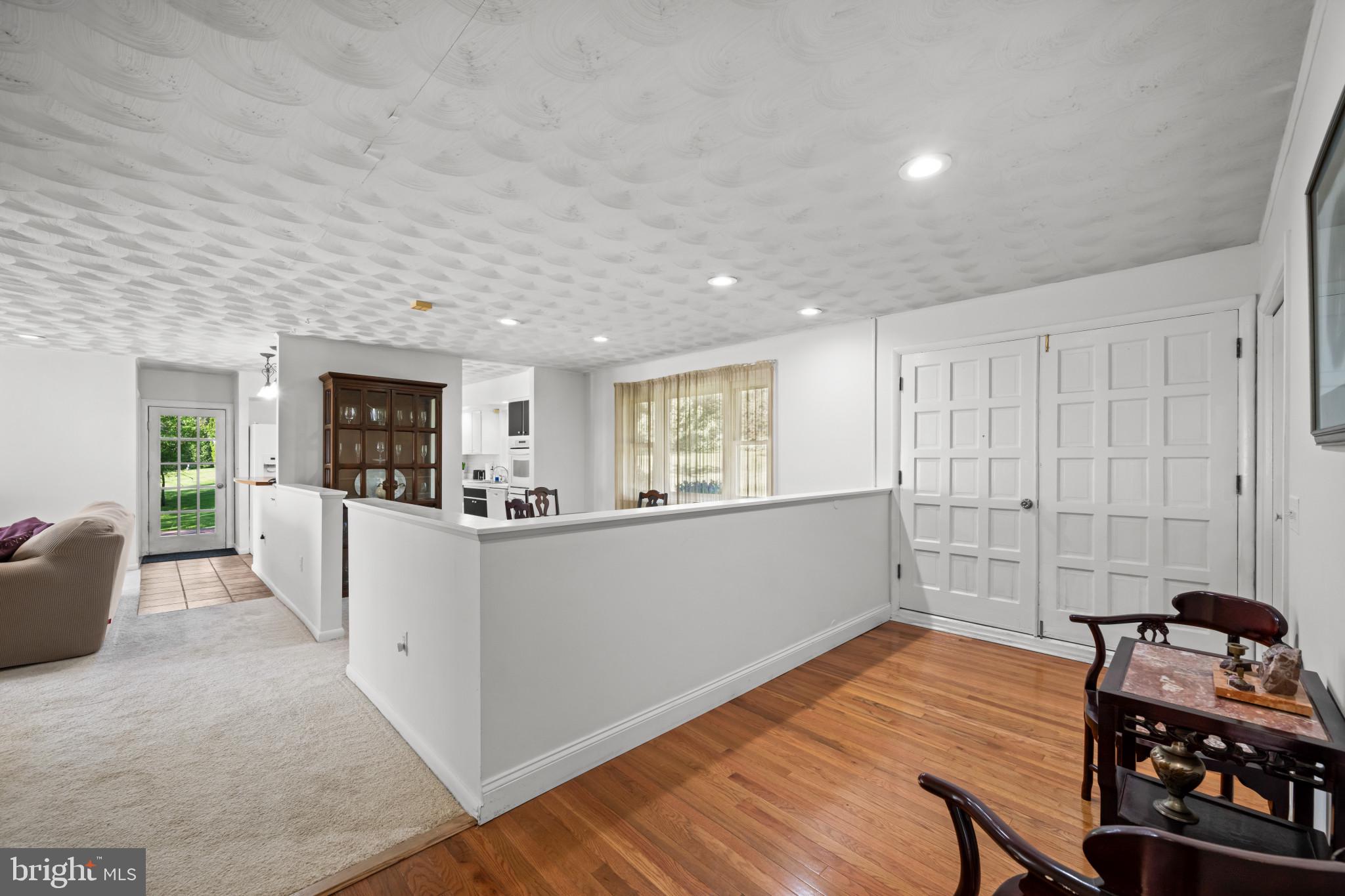 FOX RUN - Residential