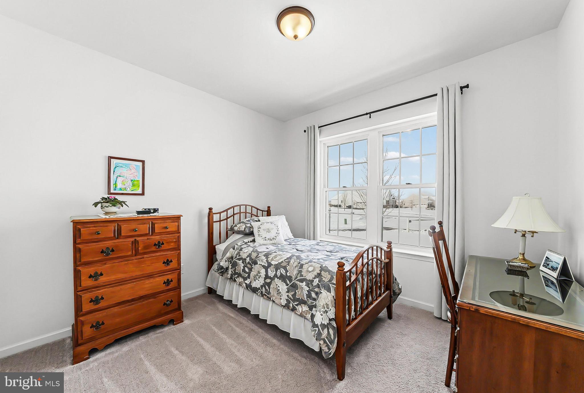 ENCLAVE AT WYNCOTE - Residential
