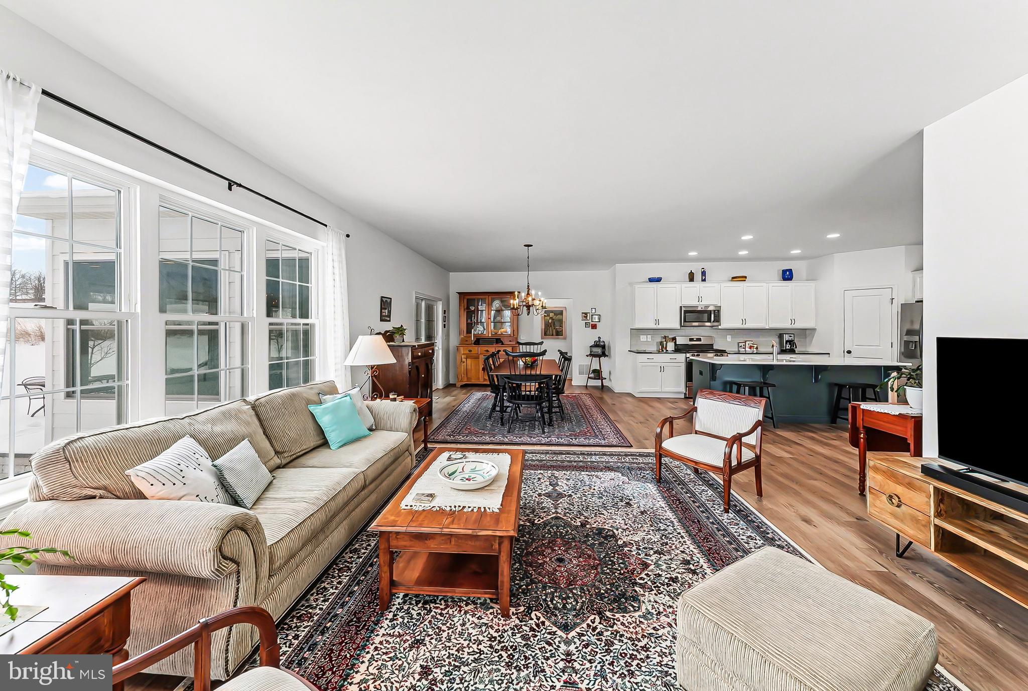 ENCLAVE AT WYNCOTE - Residential