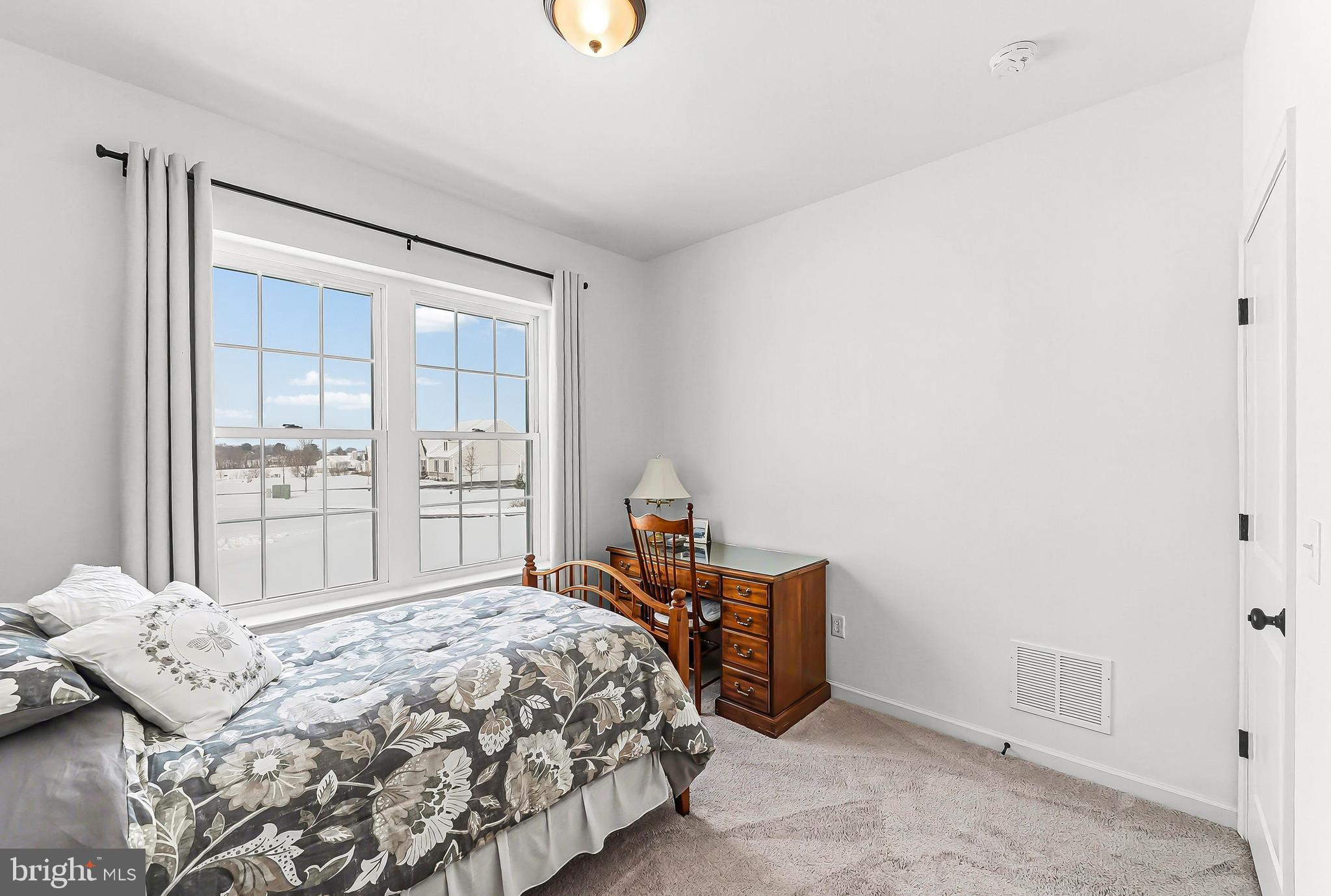 ENCLAVE AT WYNCOTE - Residential
