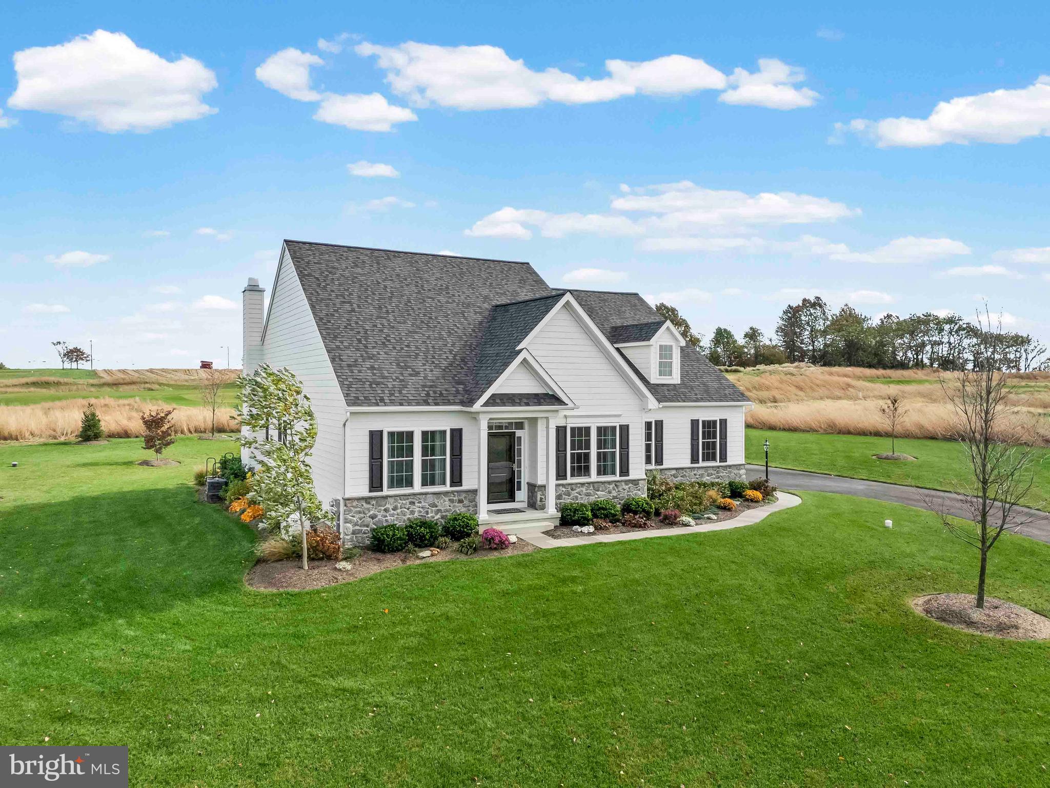 ENCLAVE AT WYNCOTE - Residential