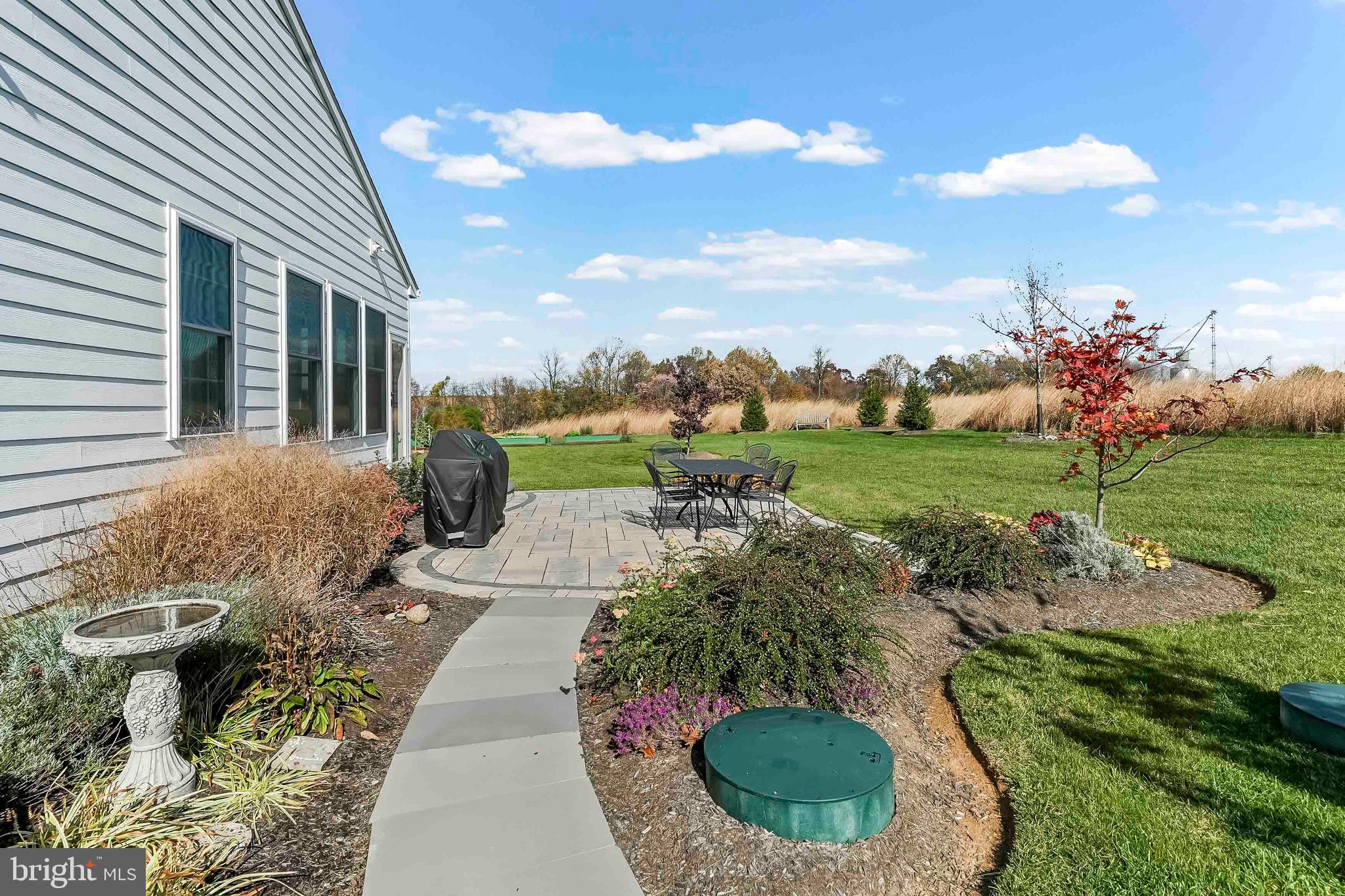 ENCLAVE AT WYNCOTE - Residential