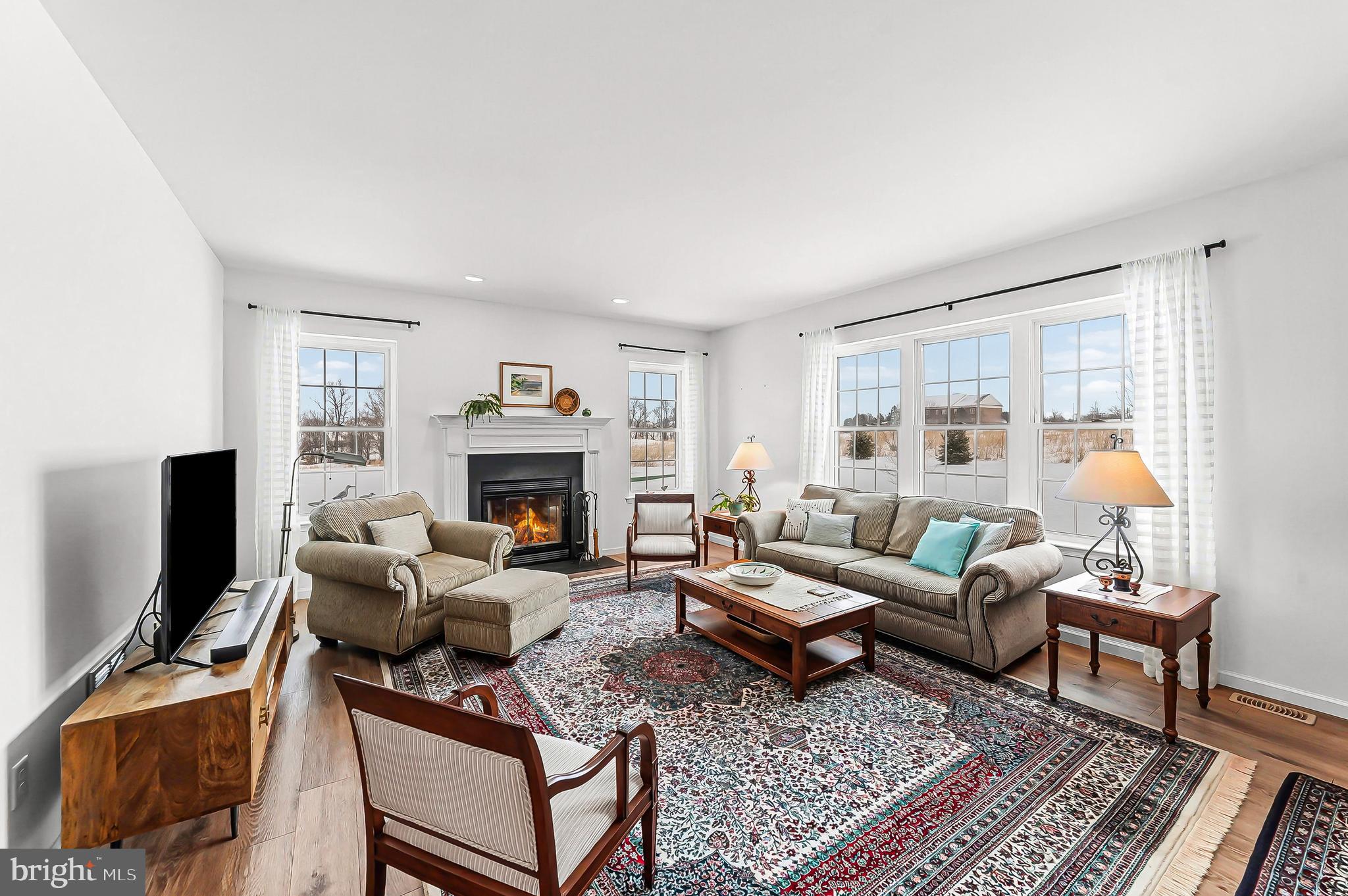 ENCLAVE AT WYNCOTE - Residential
