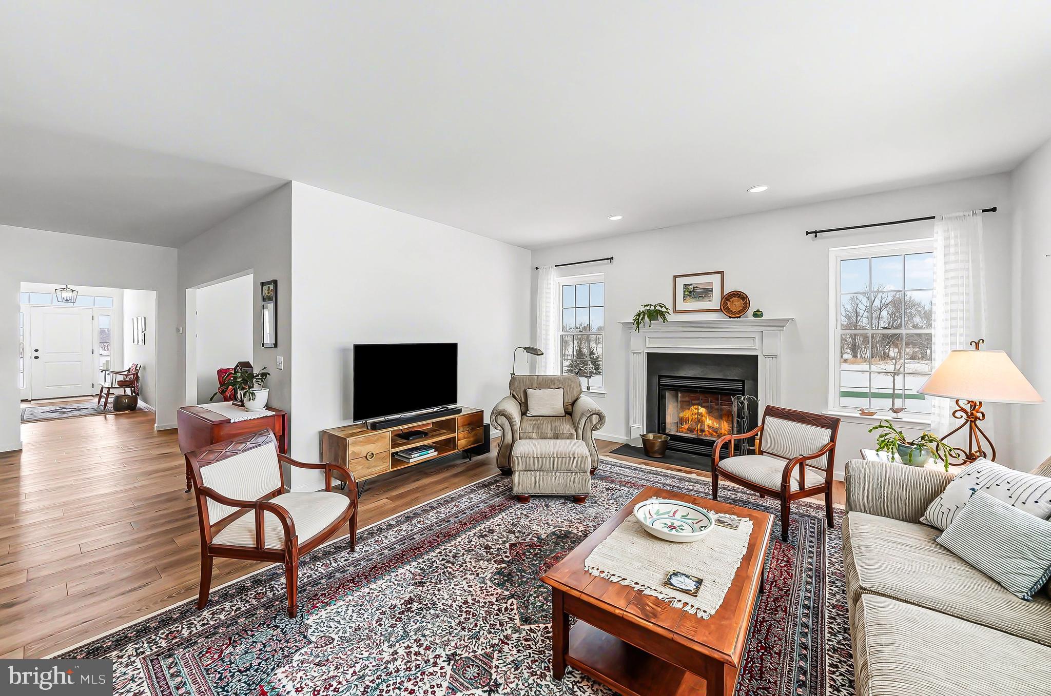 ENCLAVE AT WYNCOTE - Residential