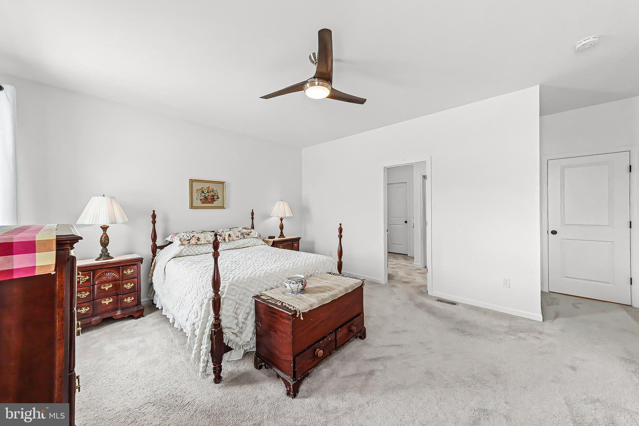 ENCLAVE AT WYNCOTE - Residential