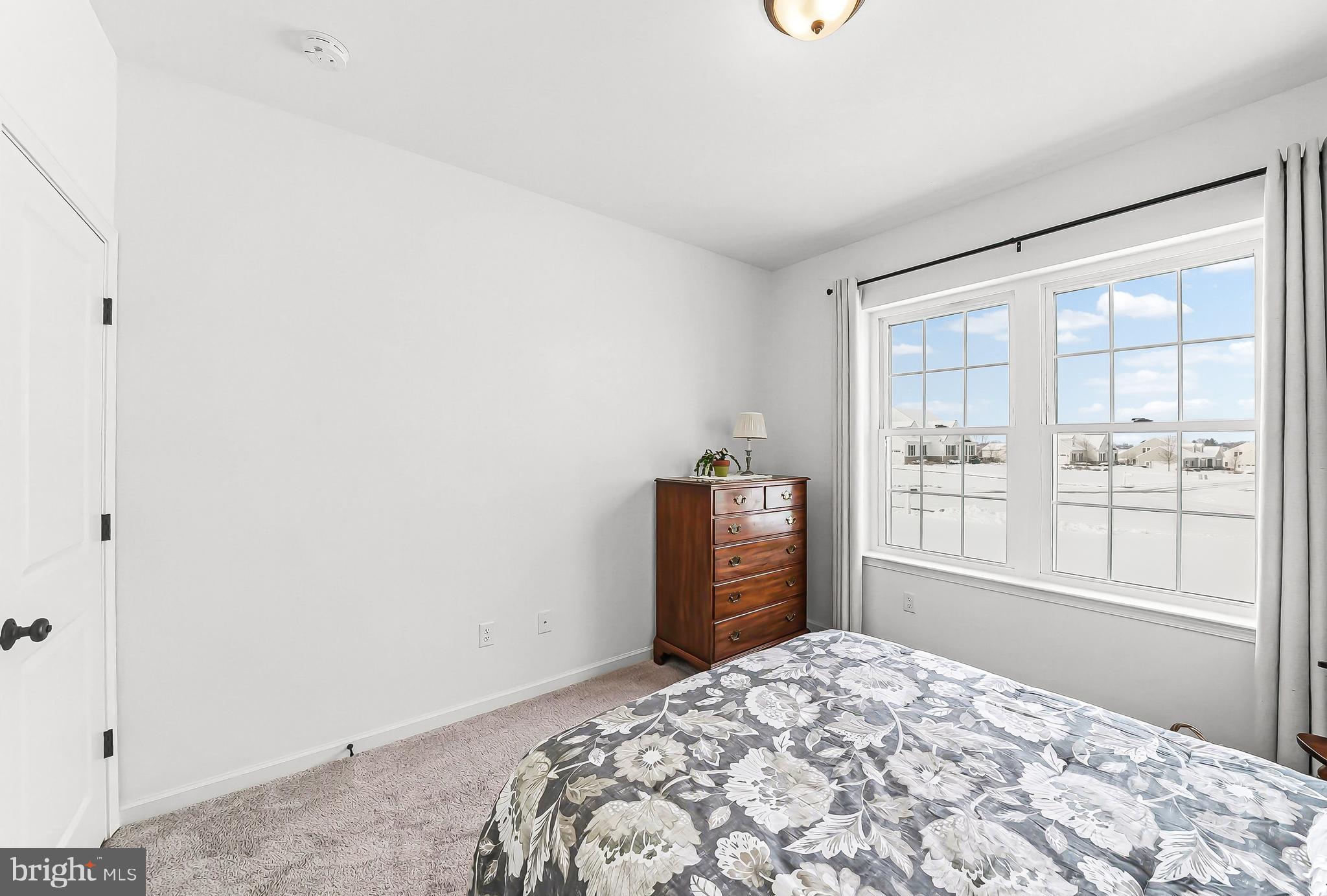 ENCLAVE AT WYNCOTE - Residential