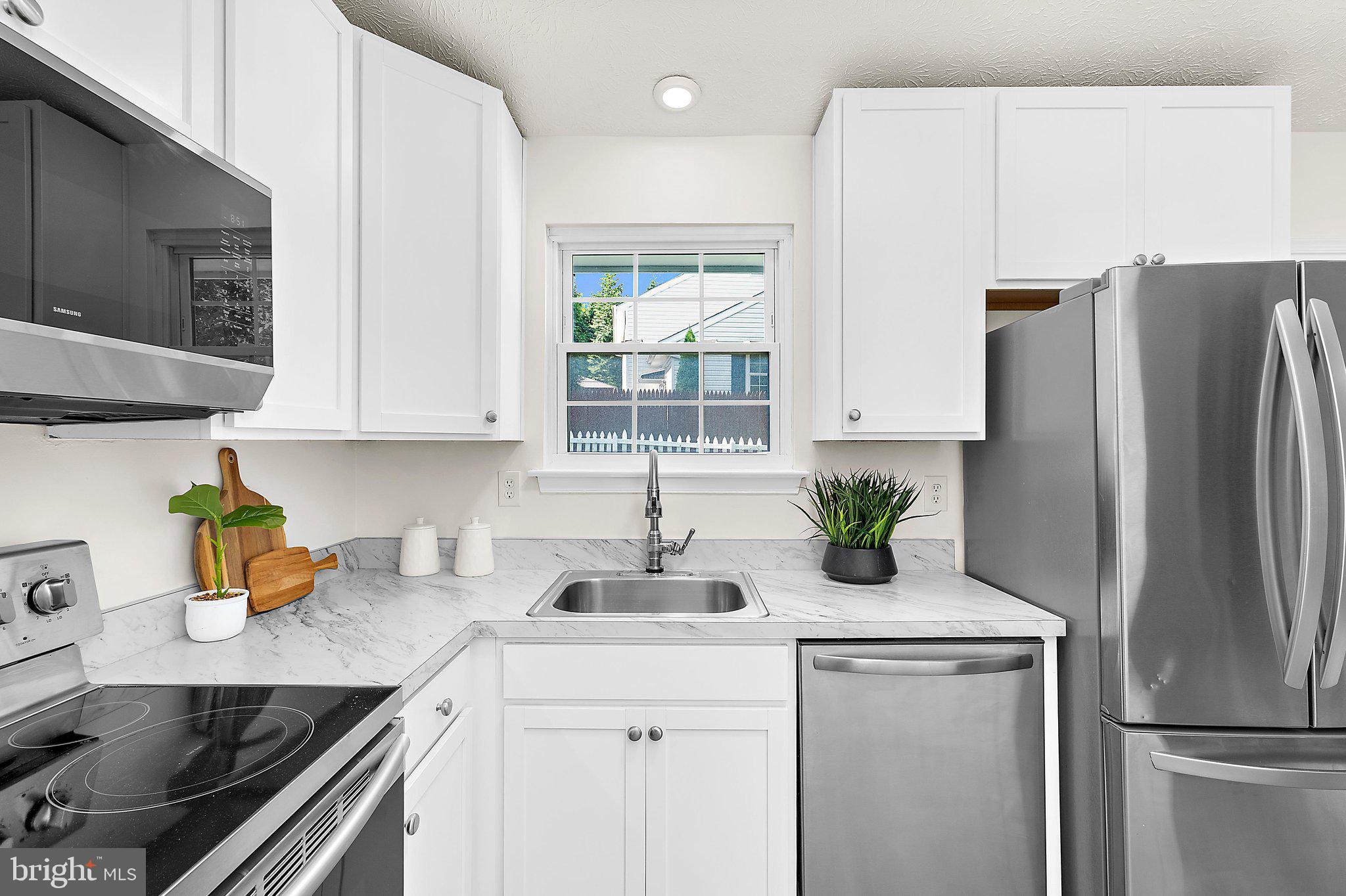 WETHERSFIELD - Residential