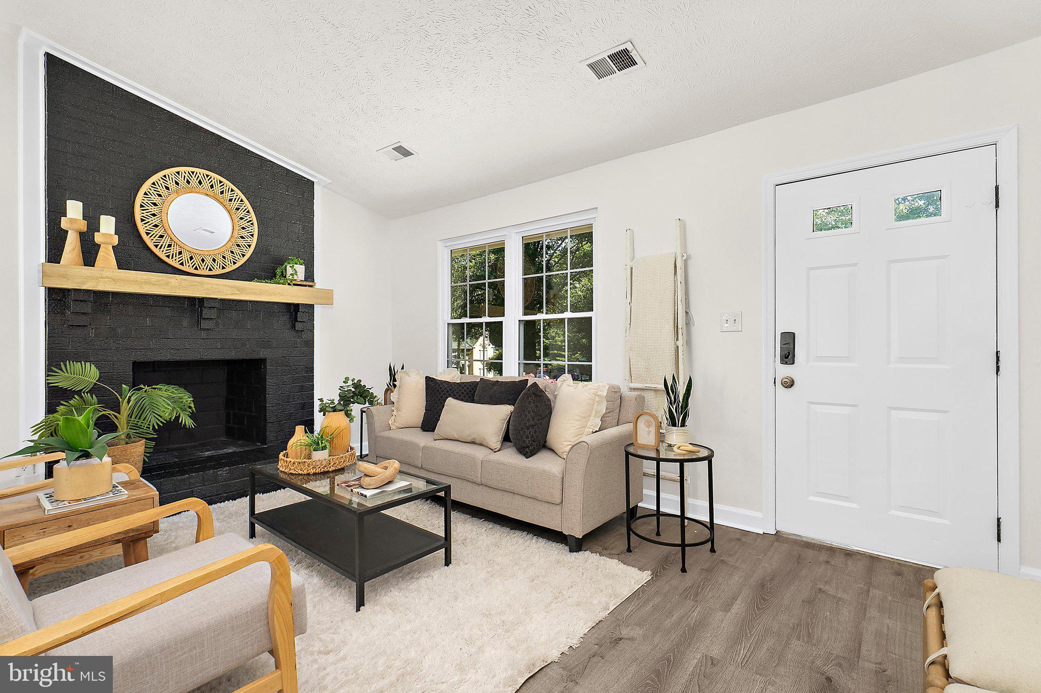 WETHERSFIELD - Residential