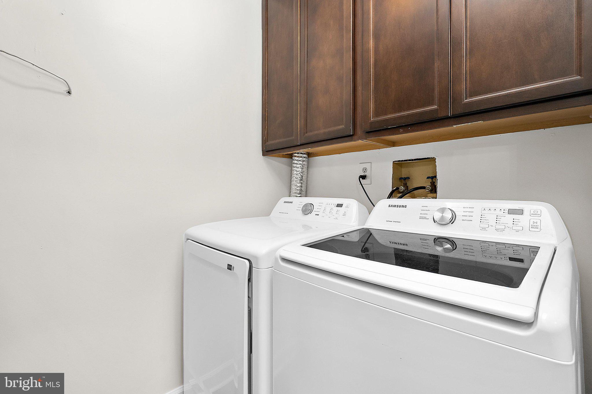 WETHERSFIELD - Residential