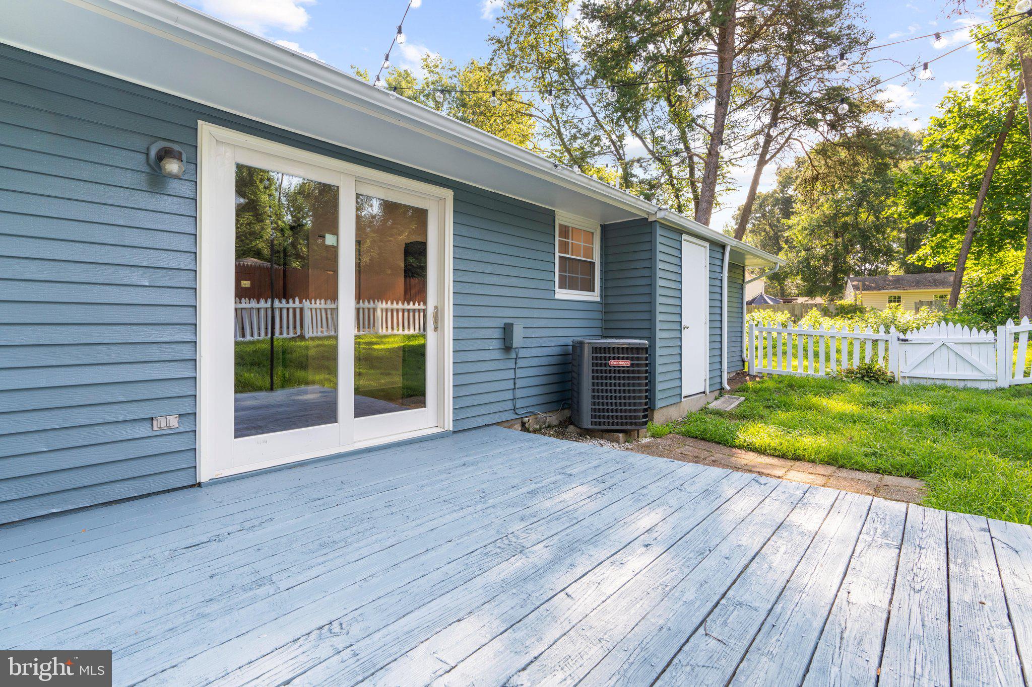 WETHERSFIELD - Residential