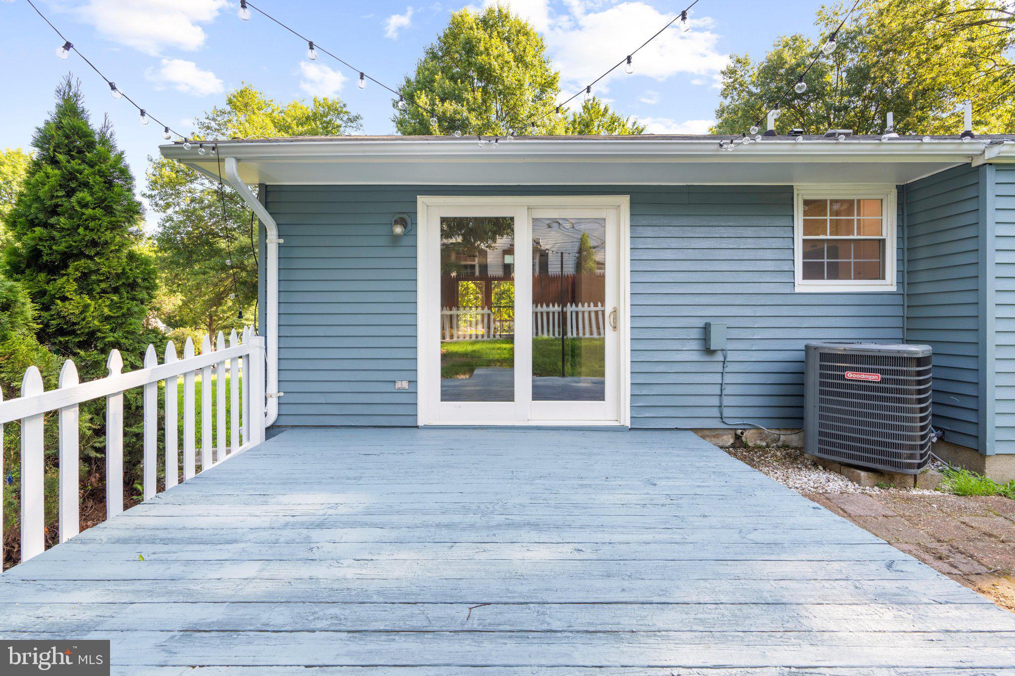 WETHERSFIELD - Residential