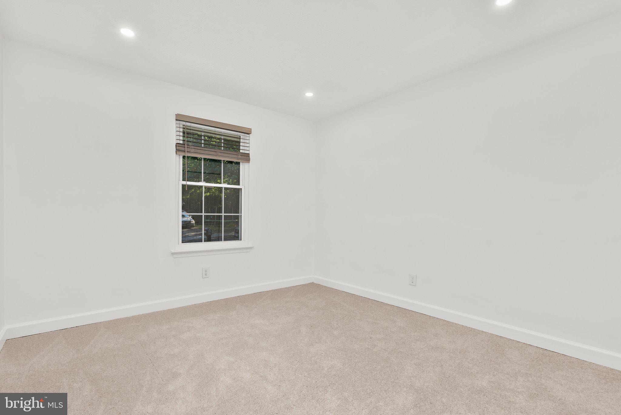WETHERSFIELD - Residential
