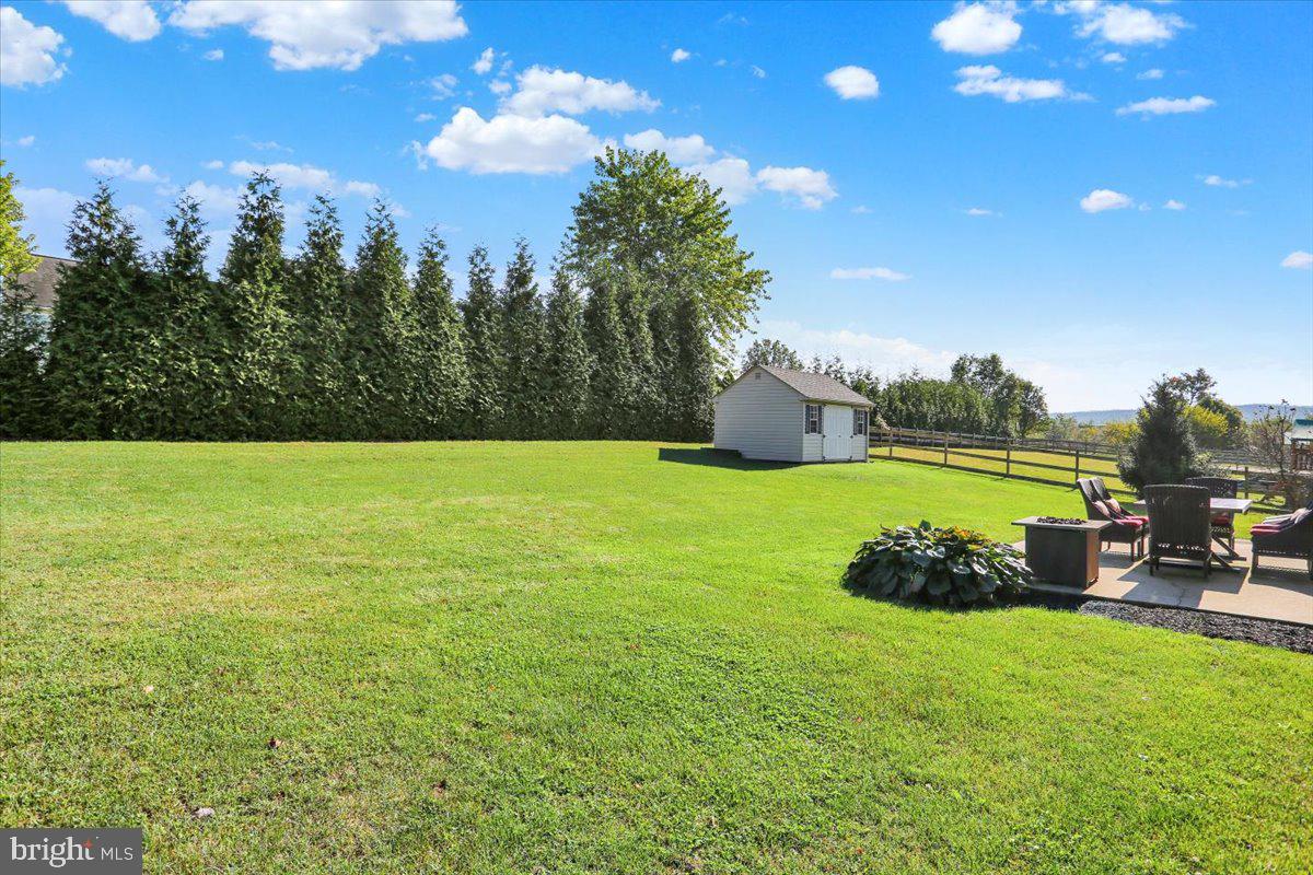 MEADOWBROOK - Residential